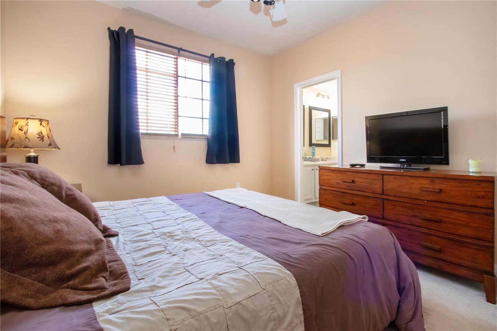 5711 BENTGRASS DR #19-202 — photo 25