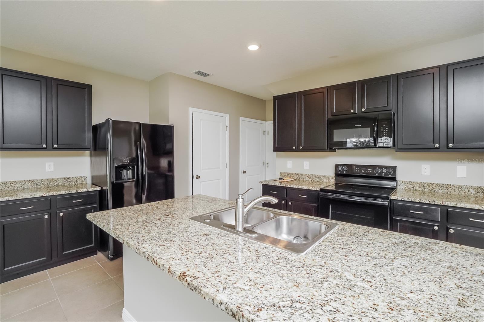 16726 SECRET MEADOW DR — photo 3