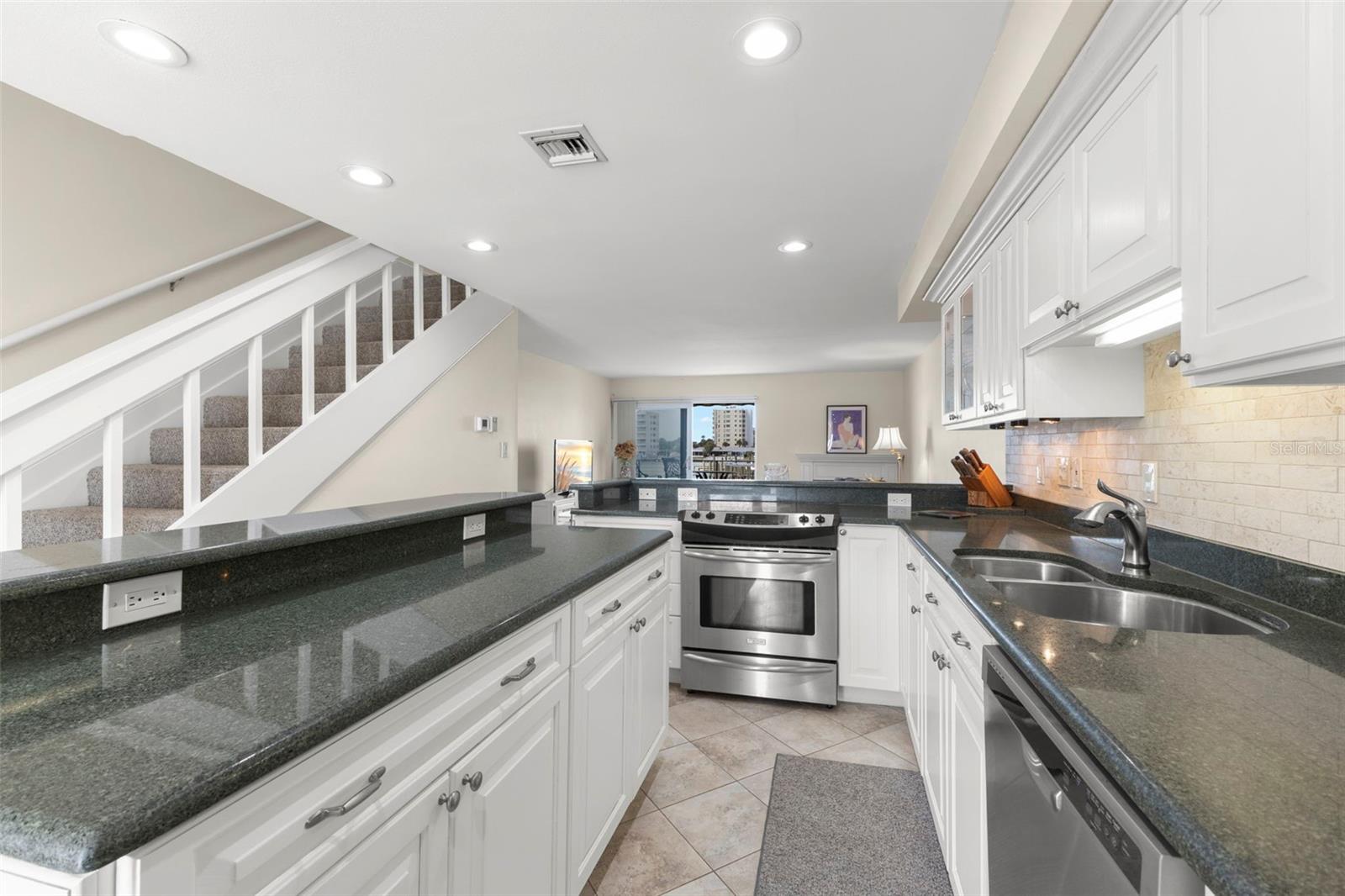 433 S PAULA DR #42 — photo 10
