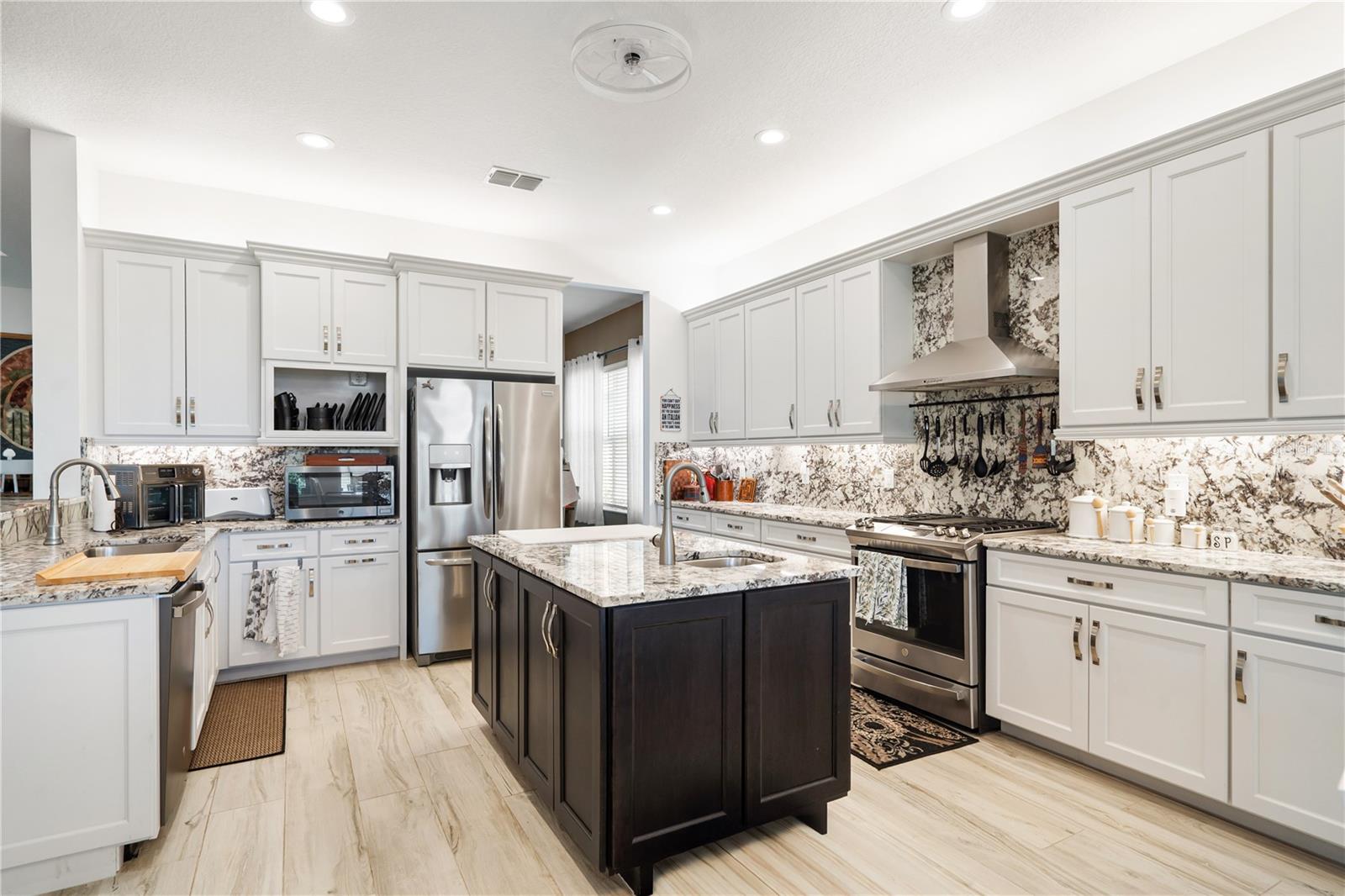 4924 PAMPLONA CT — photo 13