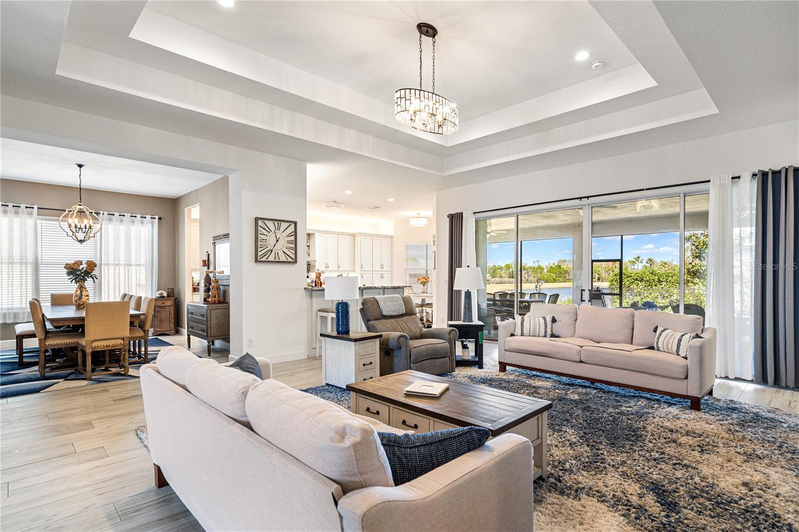 4924 PAMPLONA CT — photo 8