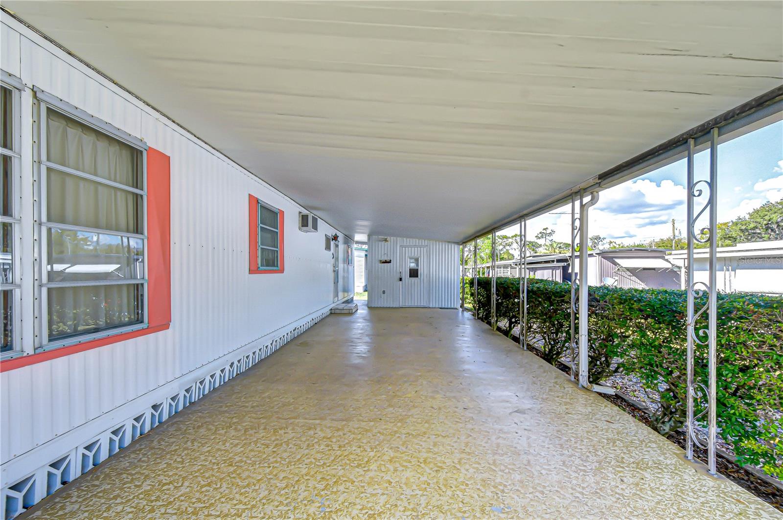 37427 HAMMOND DR — photo 21