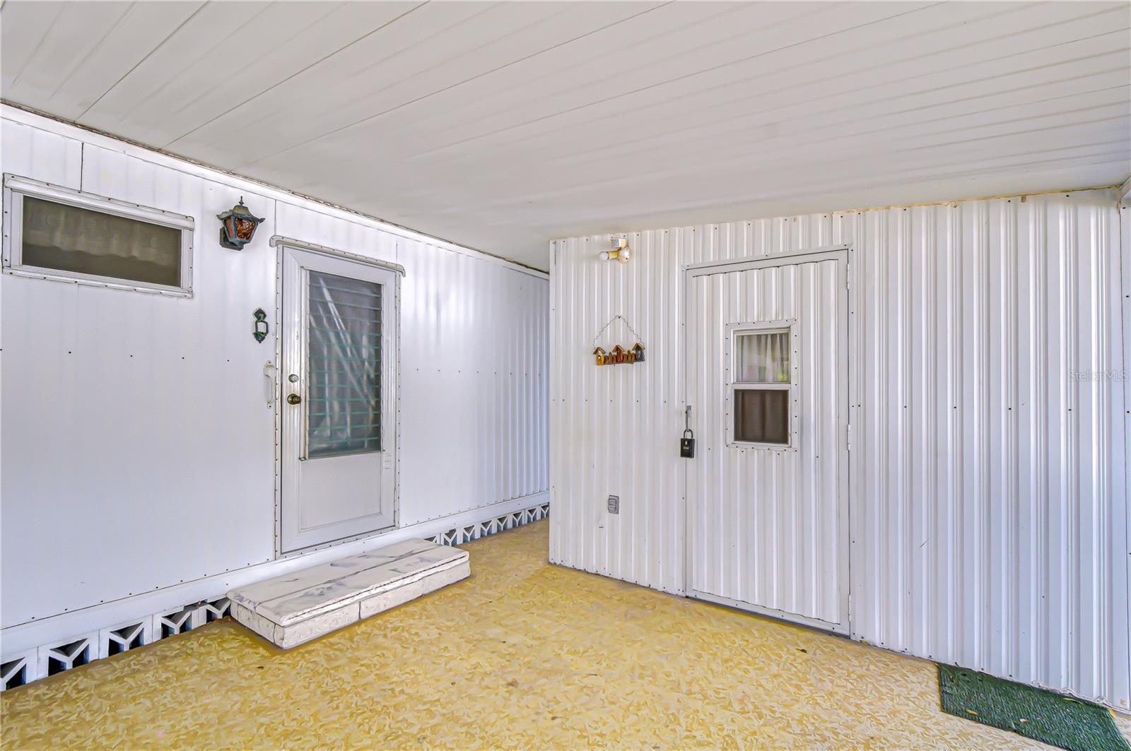 37427 HAMMOND DR — photo 30