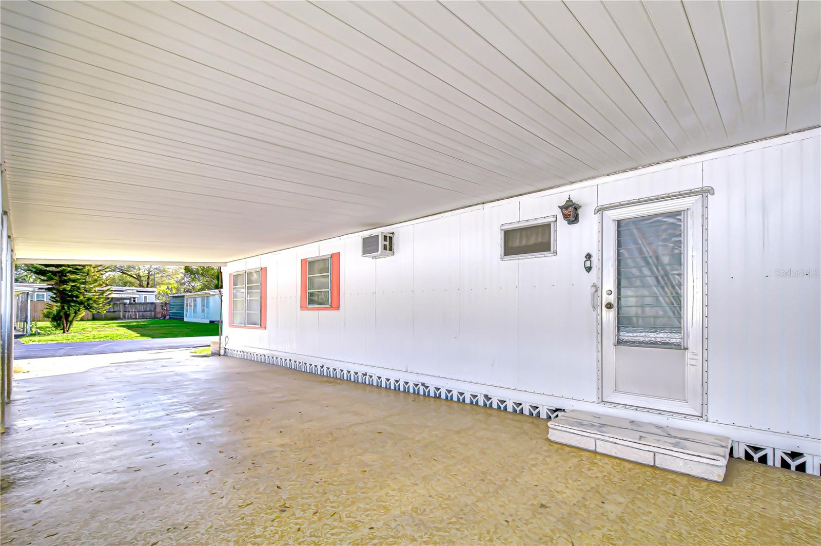 37427 HAMMOND DR — photo 29