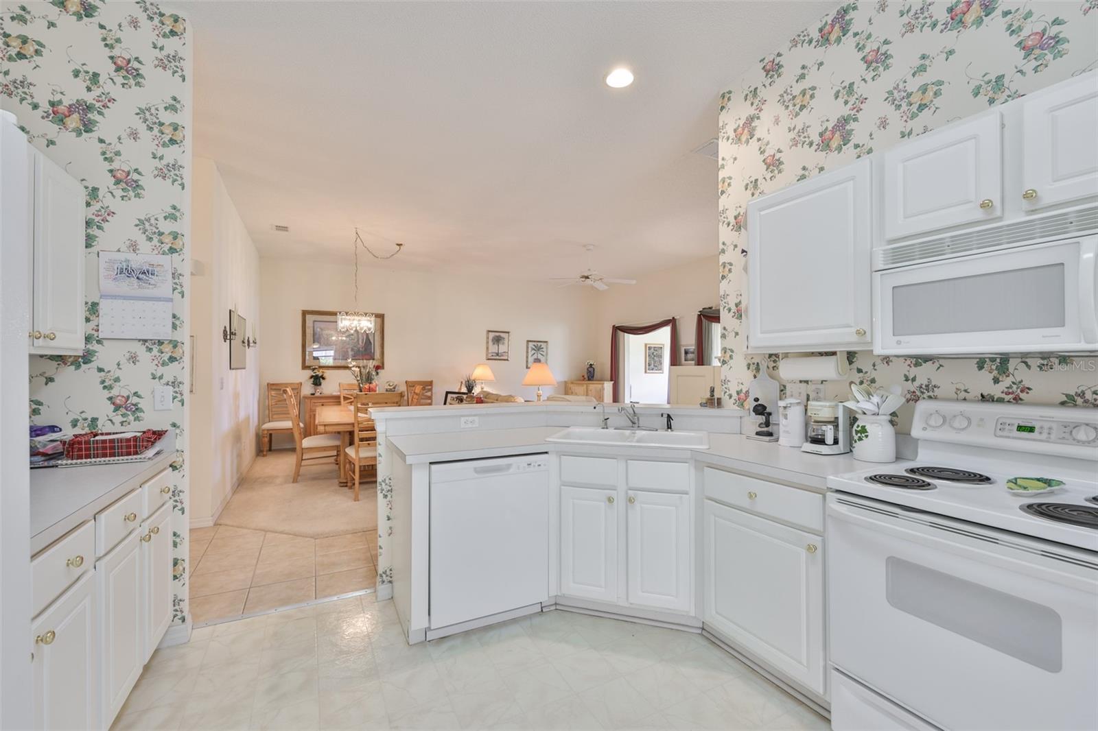 2308 BROOKFIELD GREENS CIR — photo 16