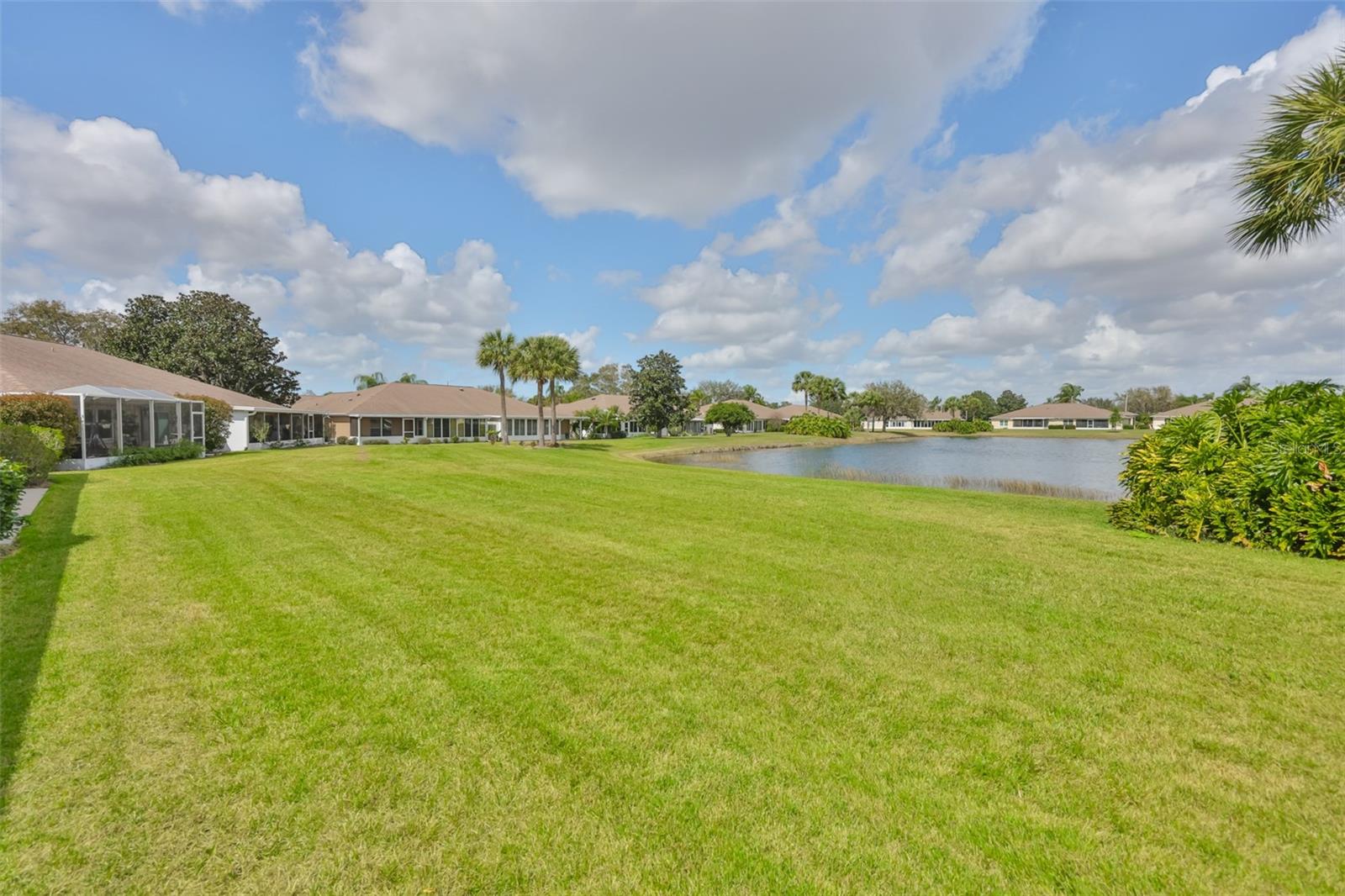 2308 BROOKFIELD GREENS CIR — photo 36