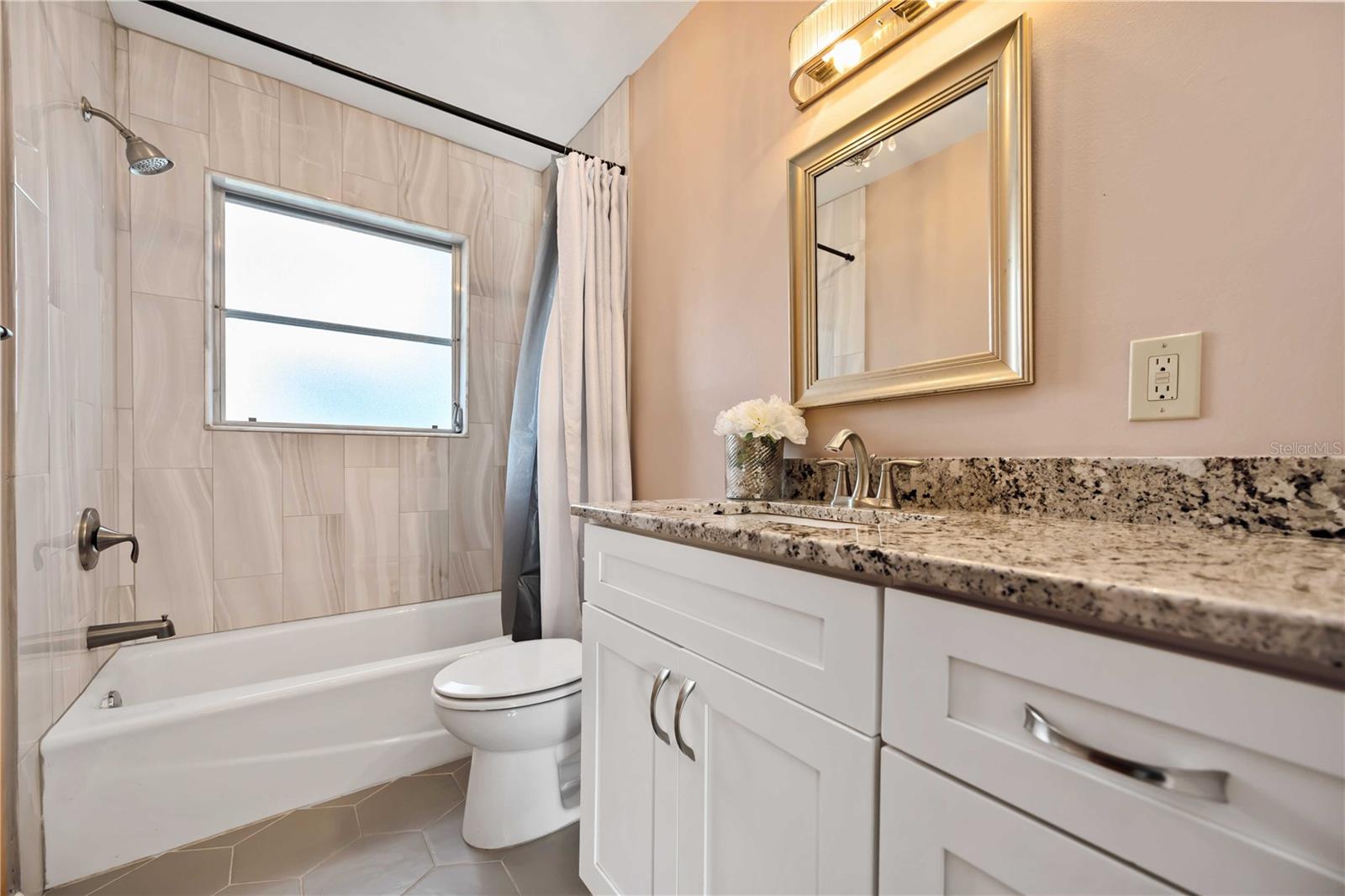181 SANDHURST DR — photo 35