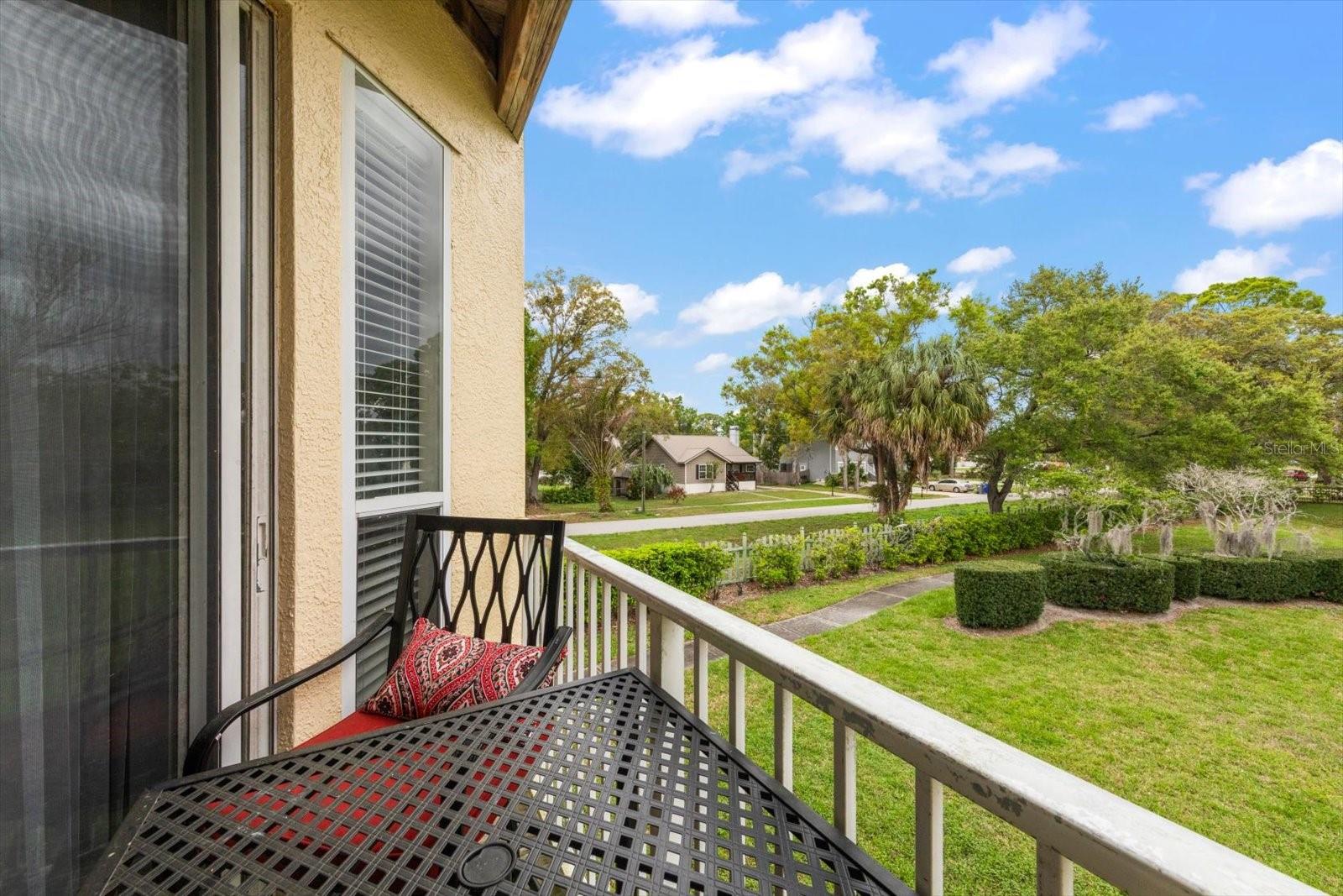 108 BRENT CIR — photo 3