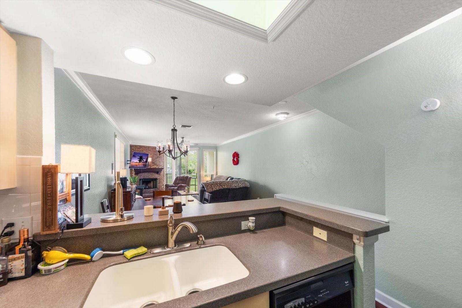 108 BRENT CIR — photo 18