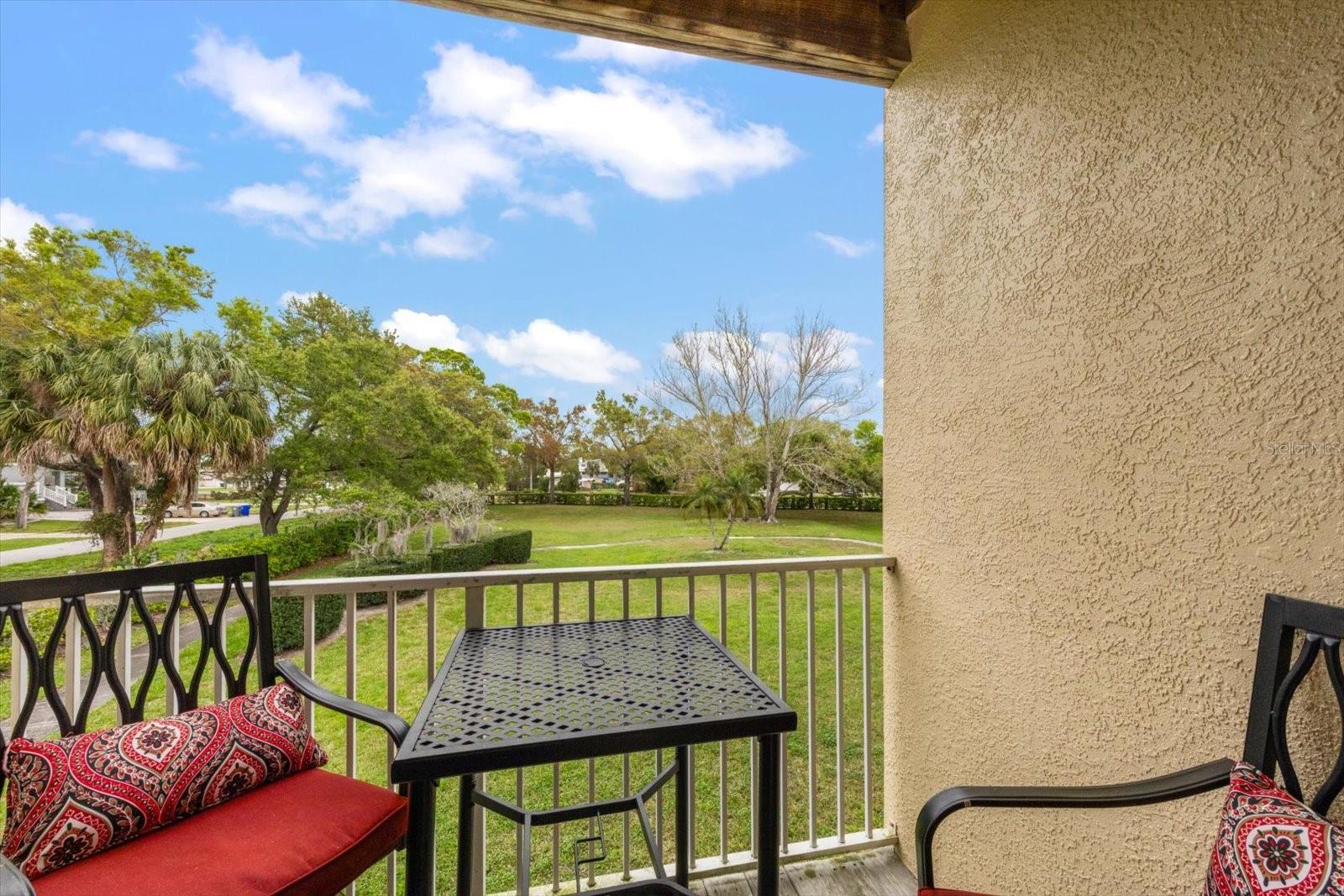 108 BRENT CIR — photo 10