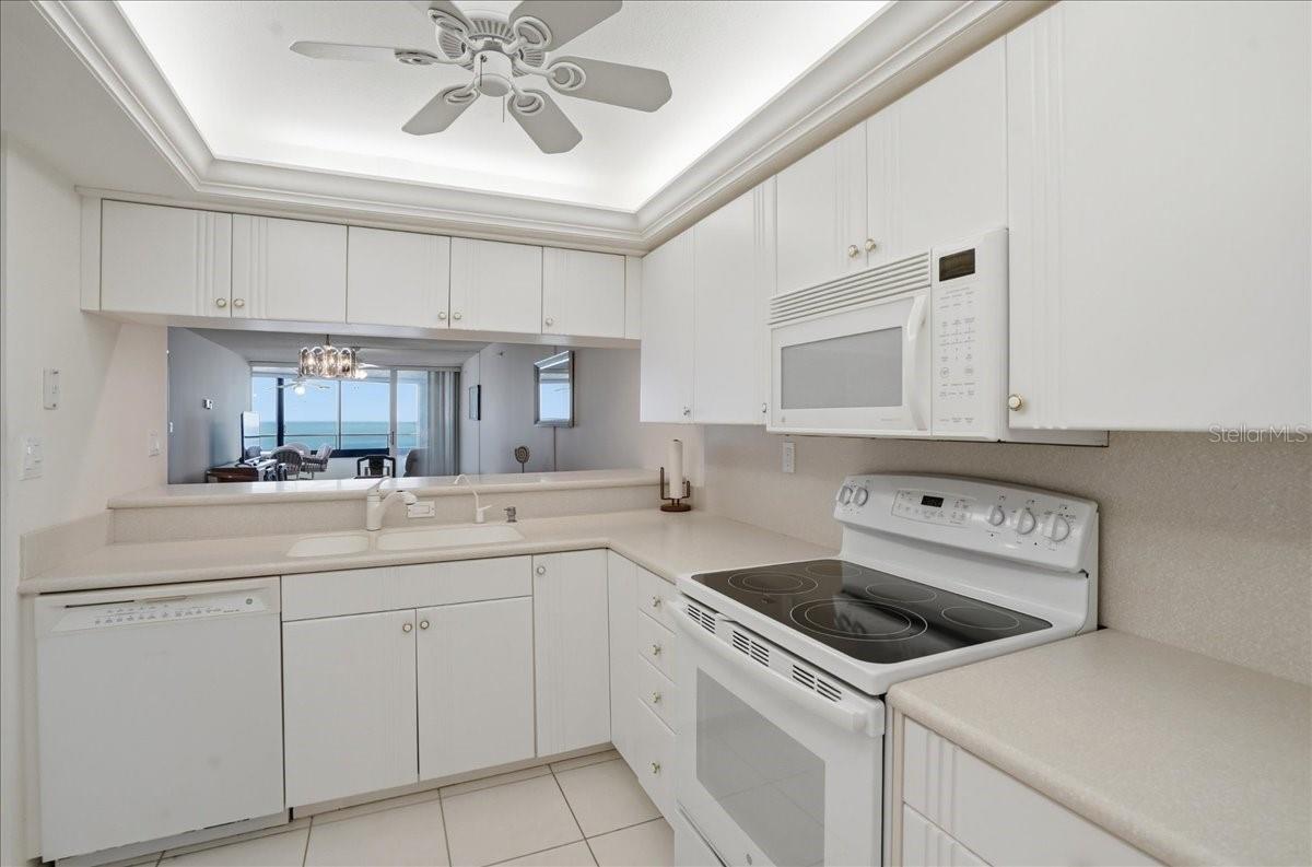 840 THE ESPLANADE N #206 — photo 11