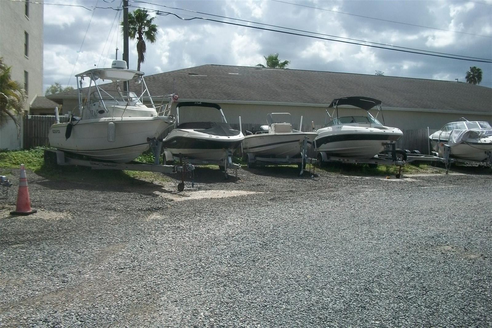 2616 COVE CAY DR #207 — photo 34
