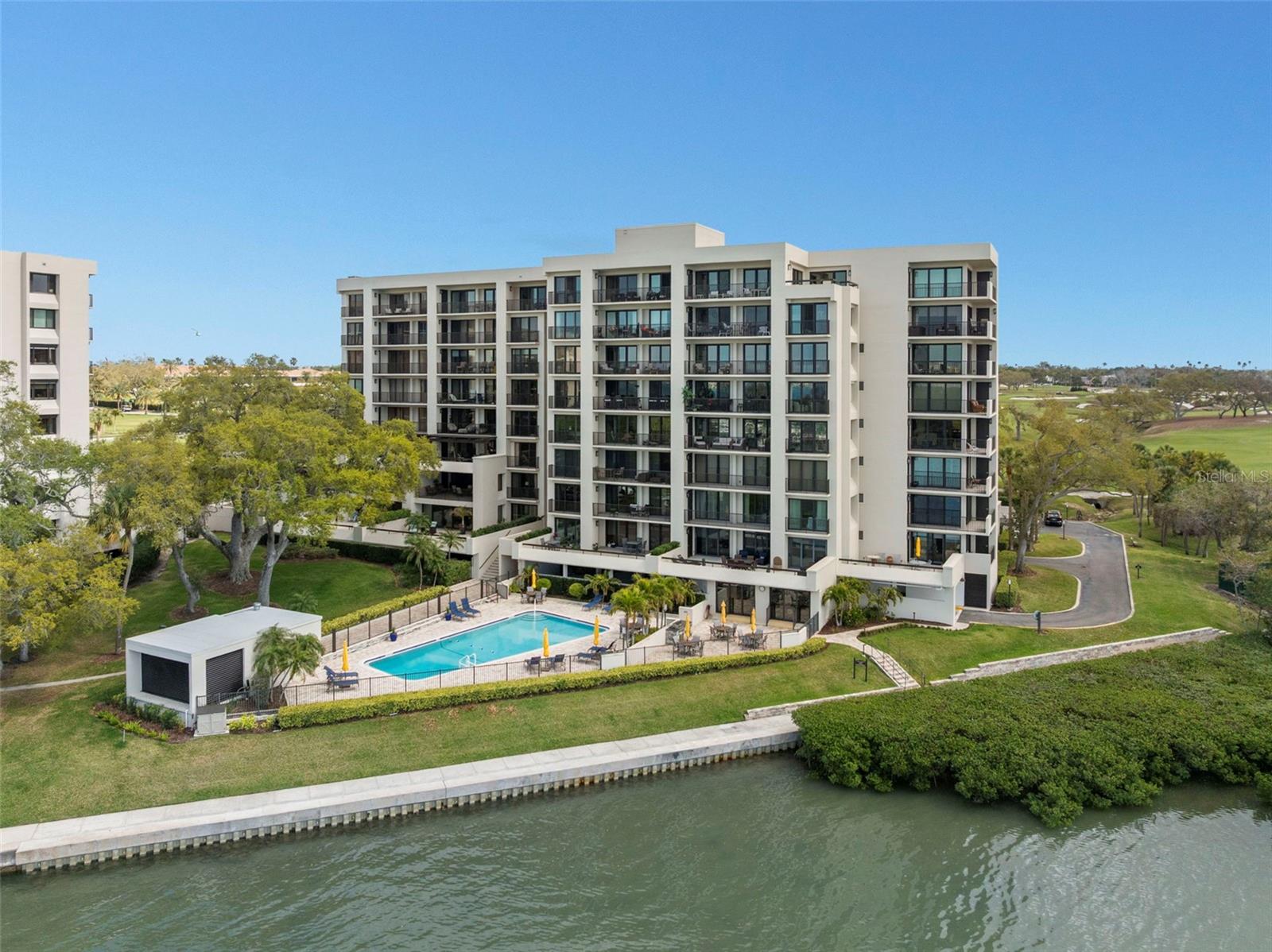 4 BELLEVIEW BLVD #108 — photo 47