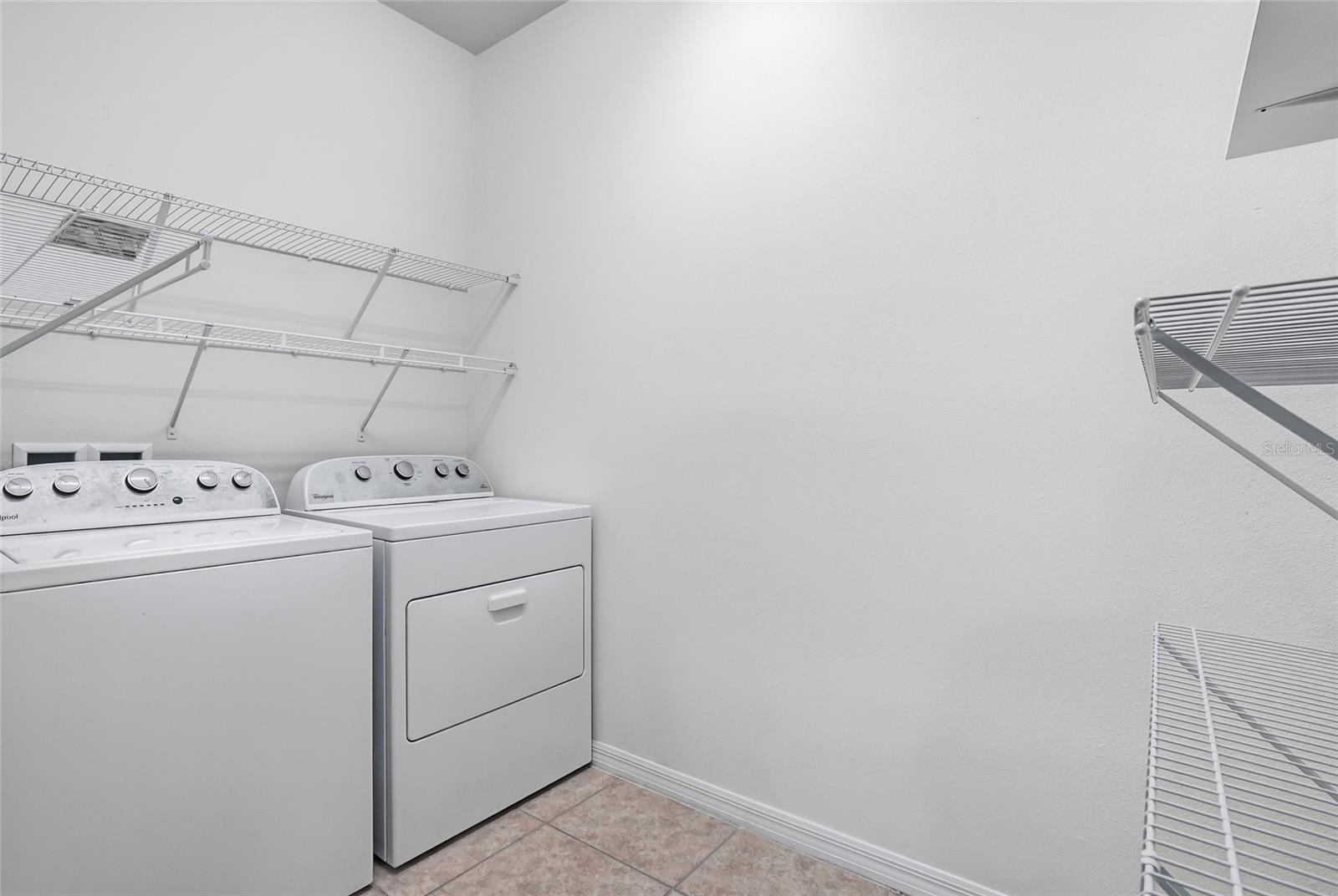 1724 PASSAGE KEY LN — photo 33