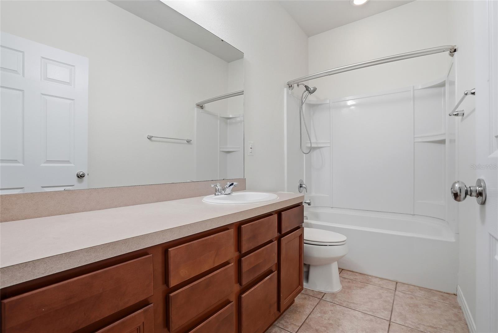 1724 PASSAGE KEY LN — photo 32