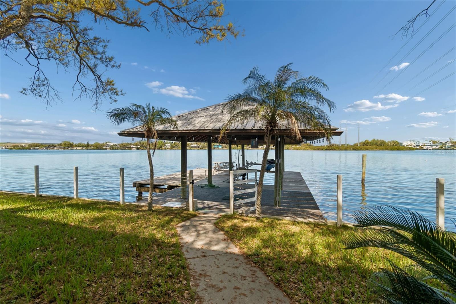 9901 BAY DR — photo 49