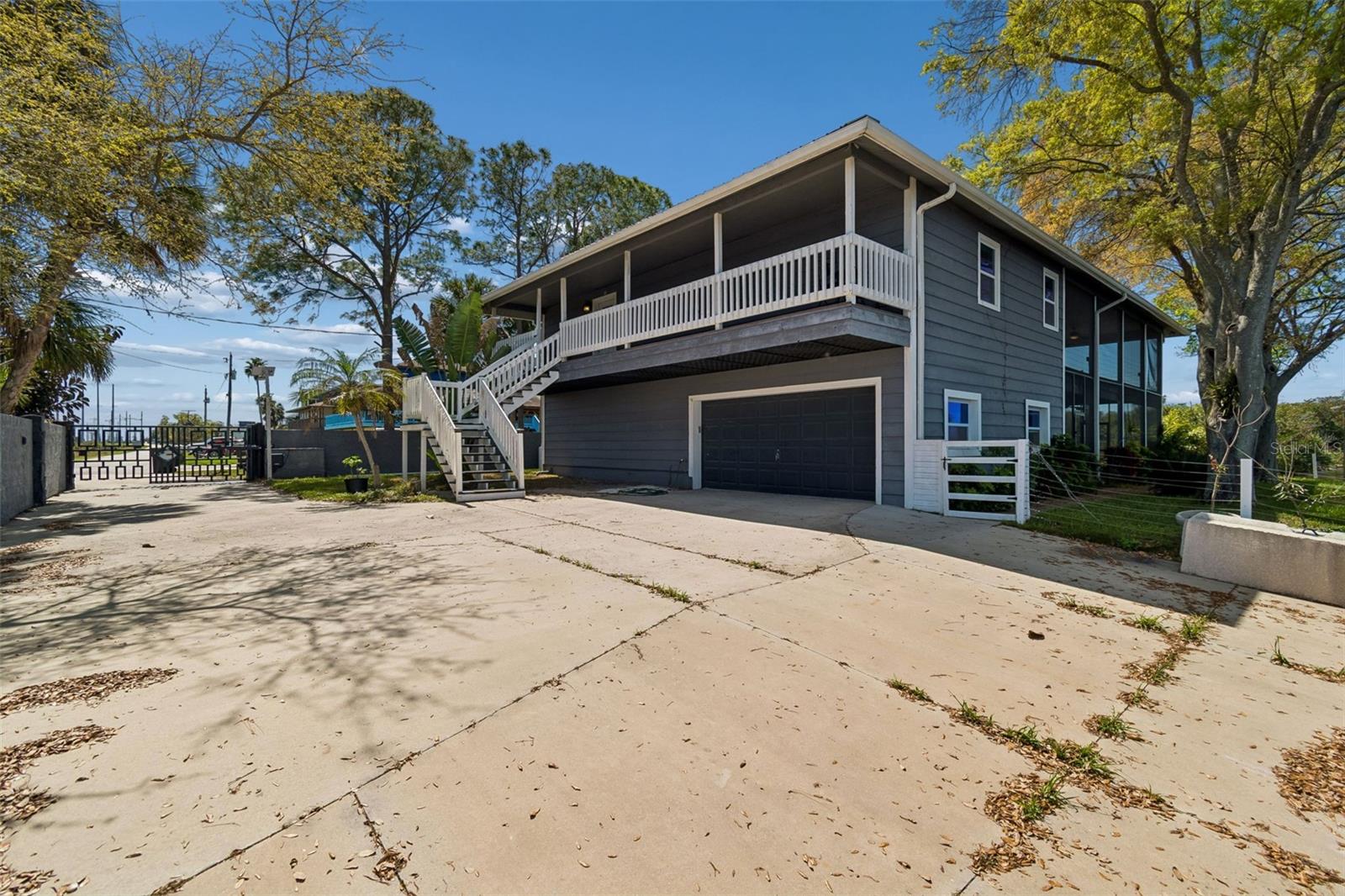 9901 BAY DR — photo 47