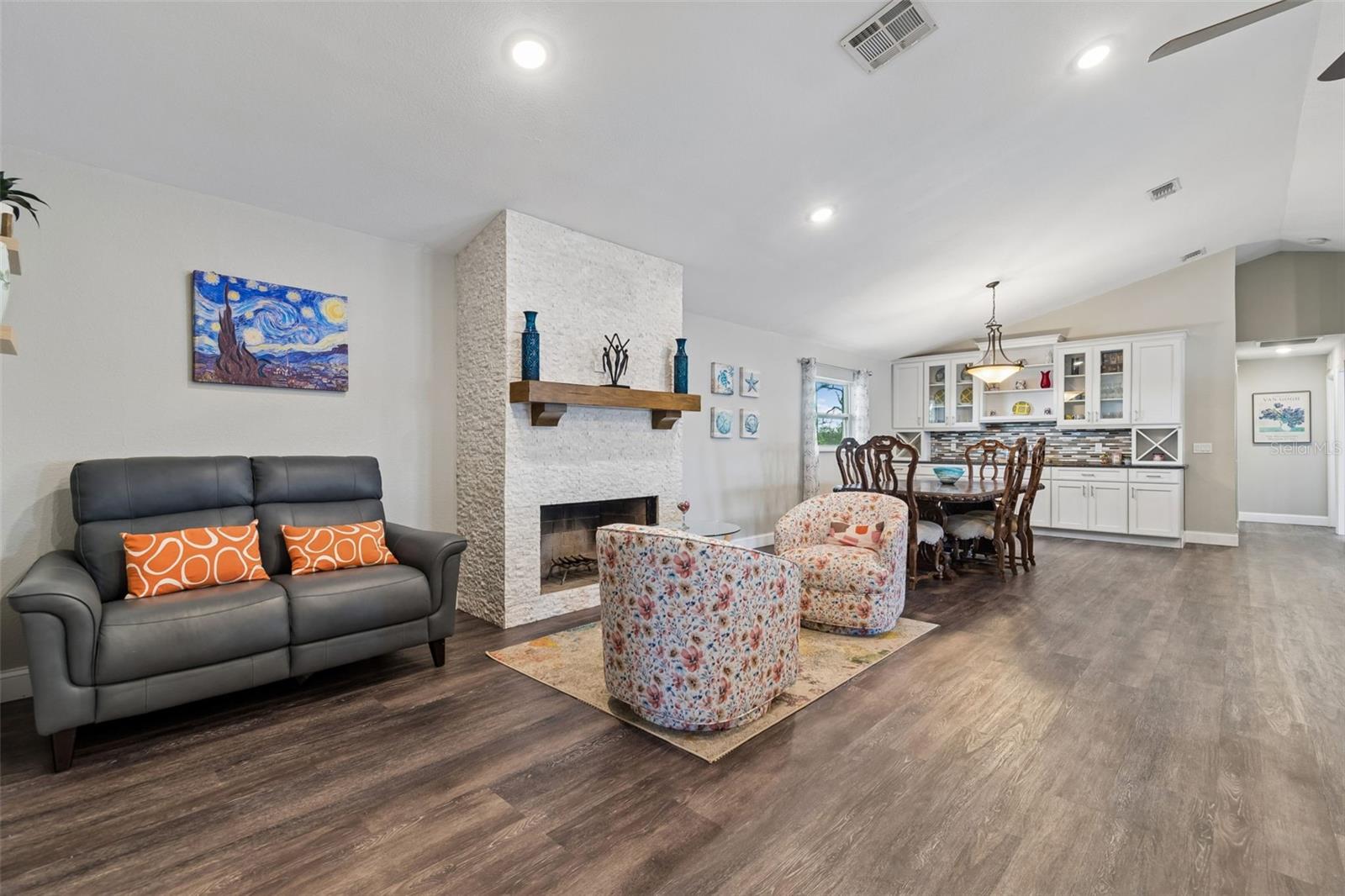 9901 BAY DR — photo 5