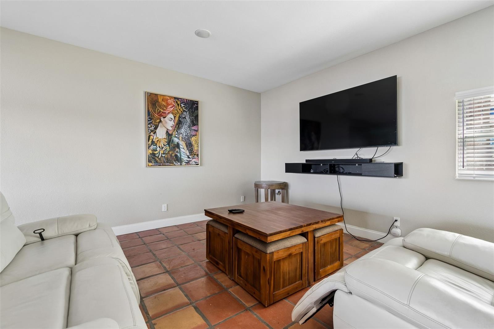 9901 BAY DR — photo 41