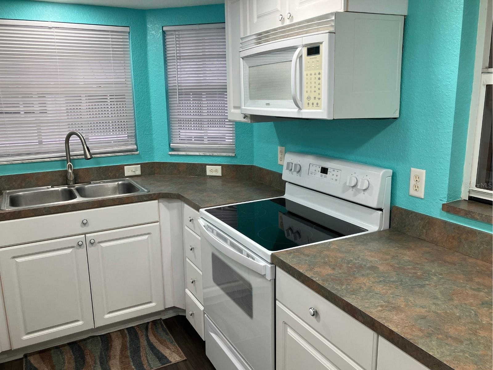 21146 FOUNTAIN VIEW LN #4303 — photo 9