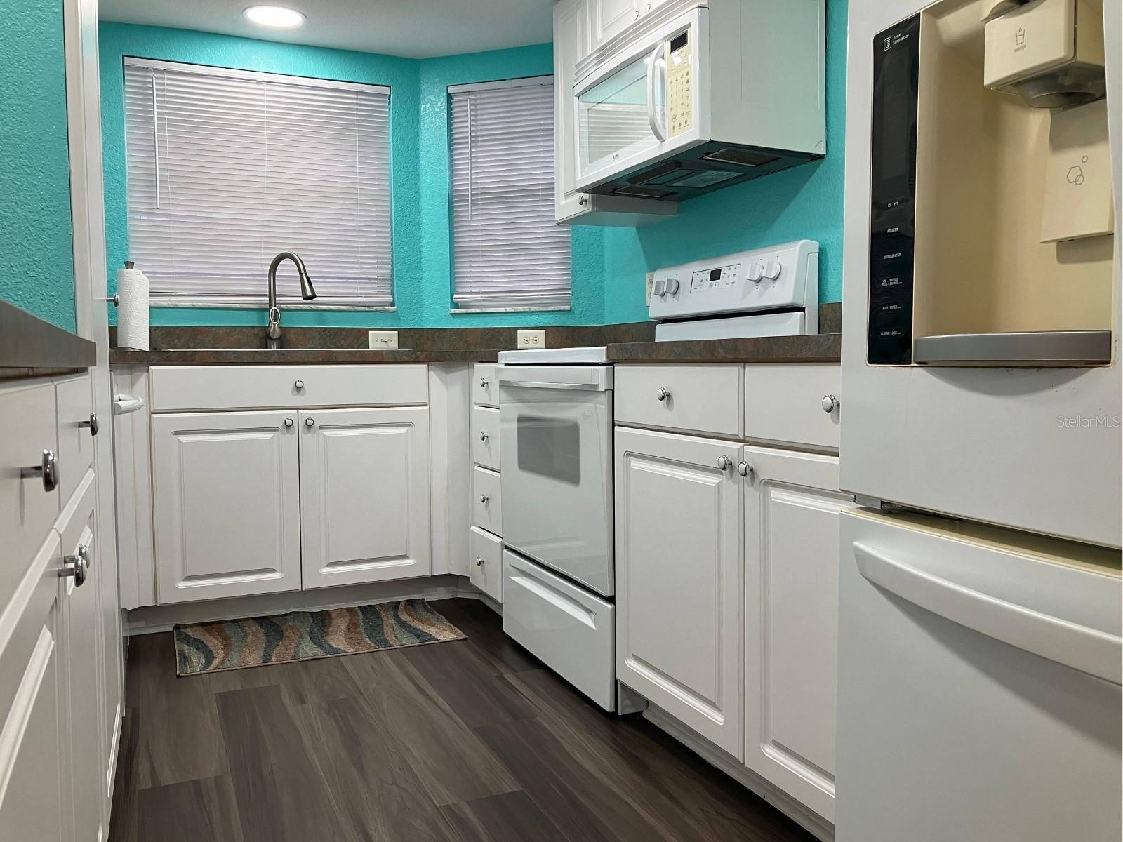 21146 FOUNTAIN VIEW LN #4303 — photo 8