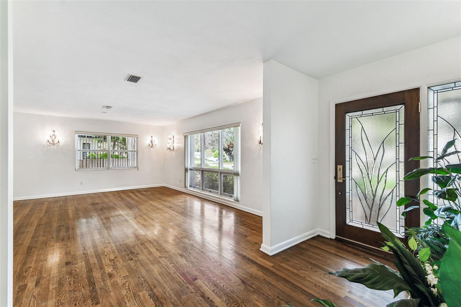 4508 HENDERSON BLVD — photo 5