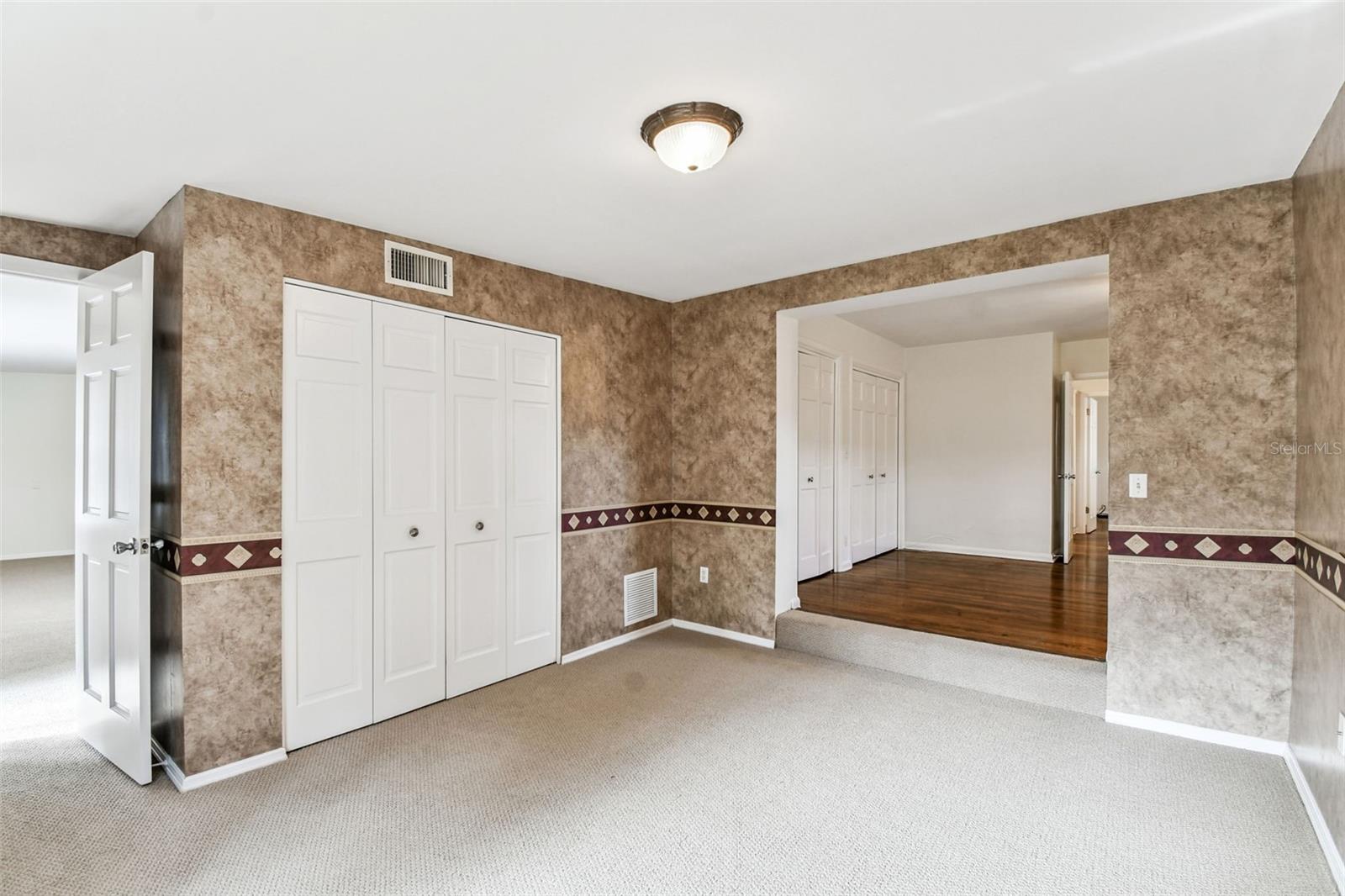 4508 HENDERSON BLVD — photo 13