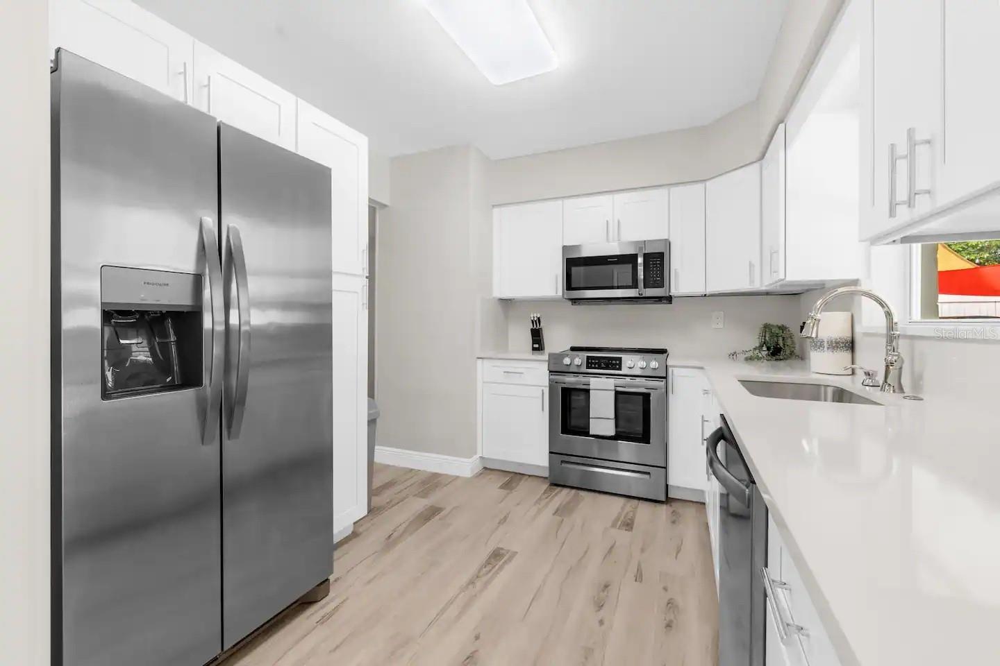 8215 QUAIL RD — photo 4
