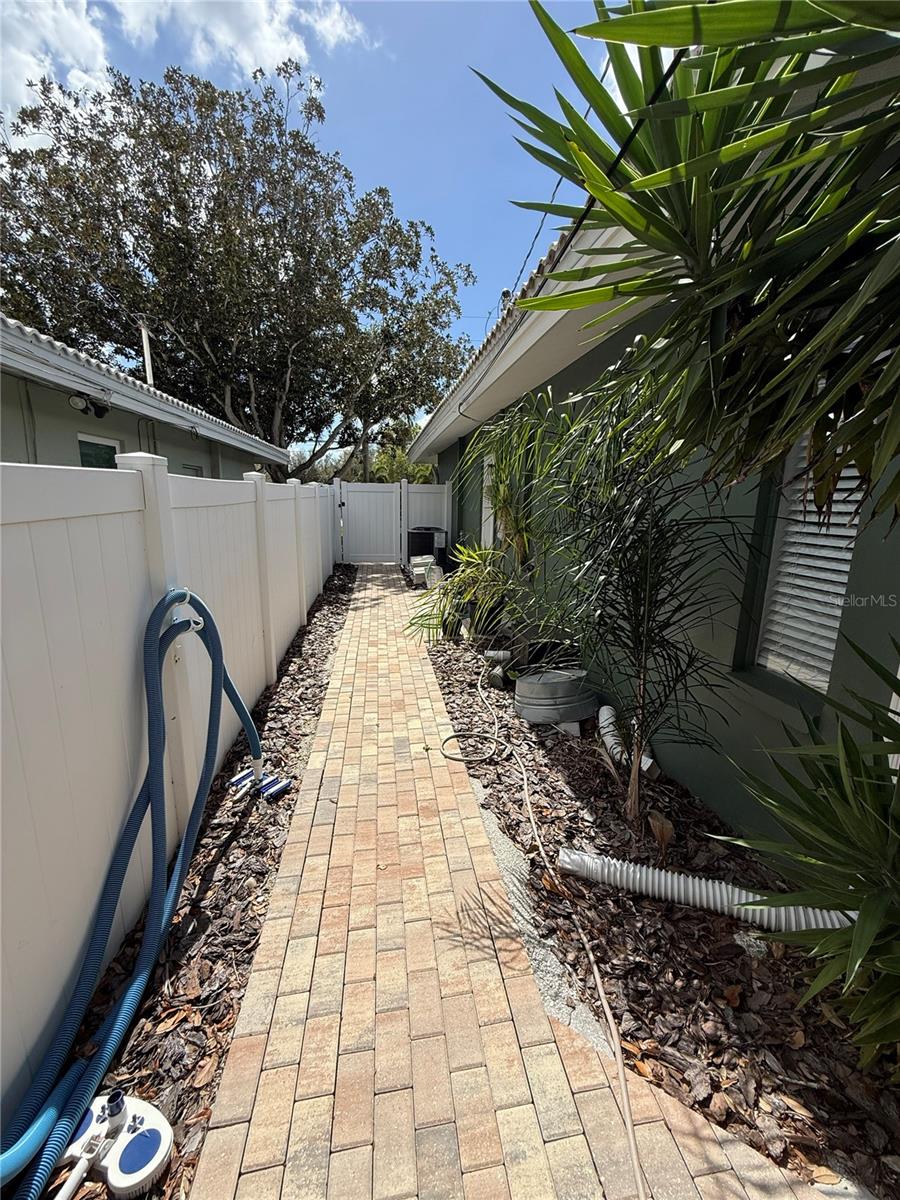 2058 NURSERY RD — photo 21