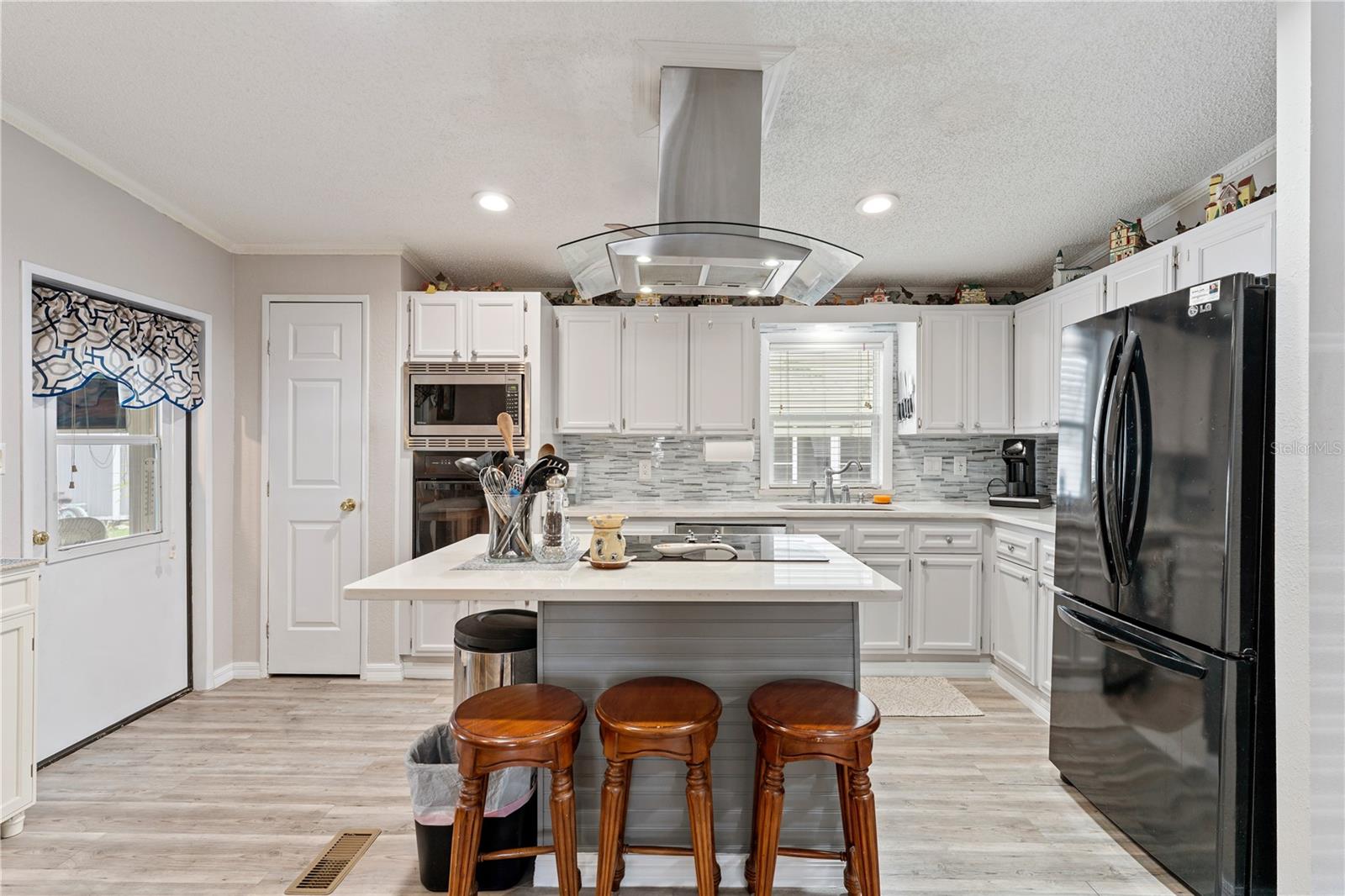 3120 POND HOLLOW ST — photo 21