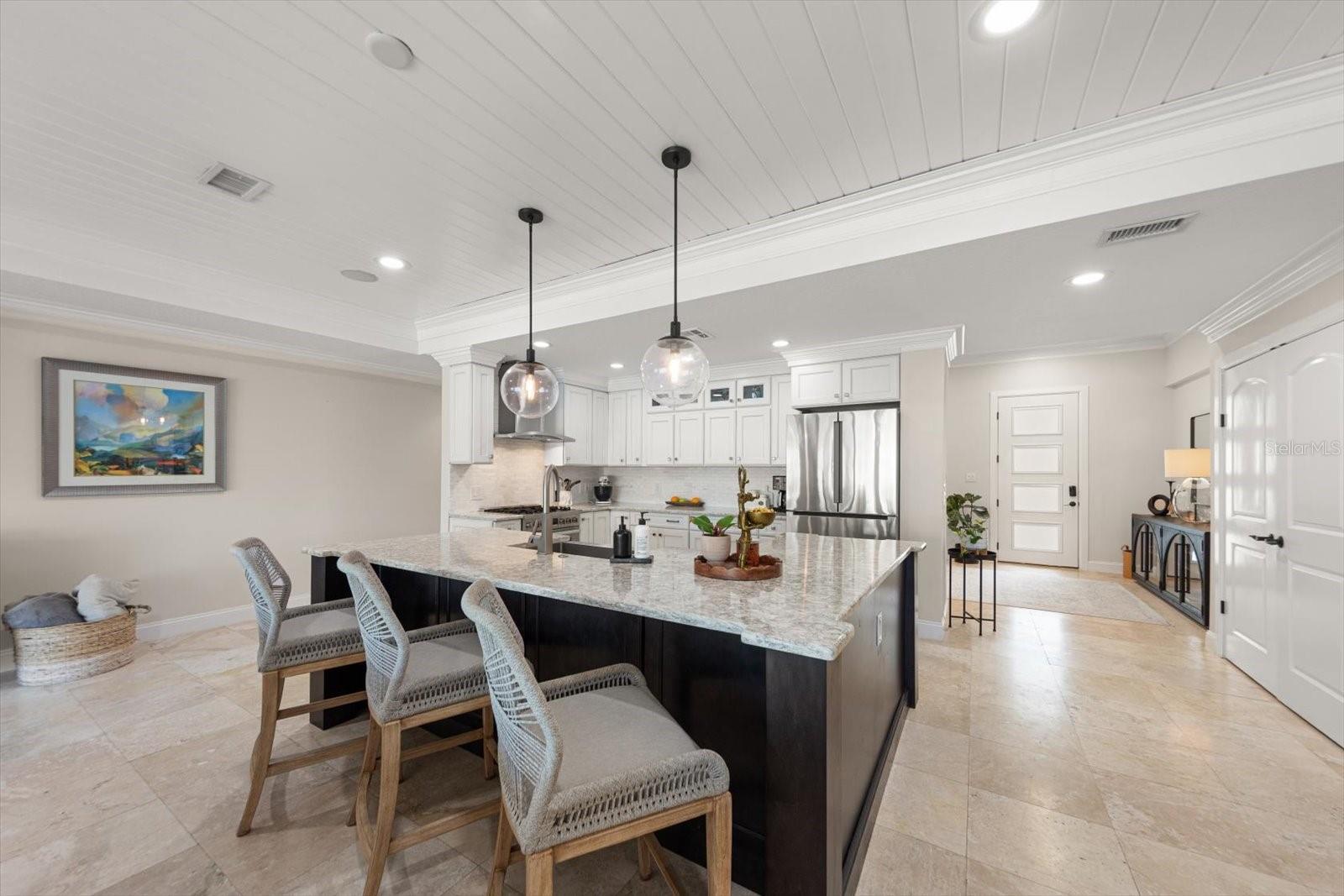 430 PALM IS SE — photo 11