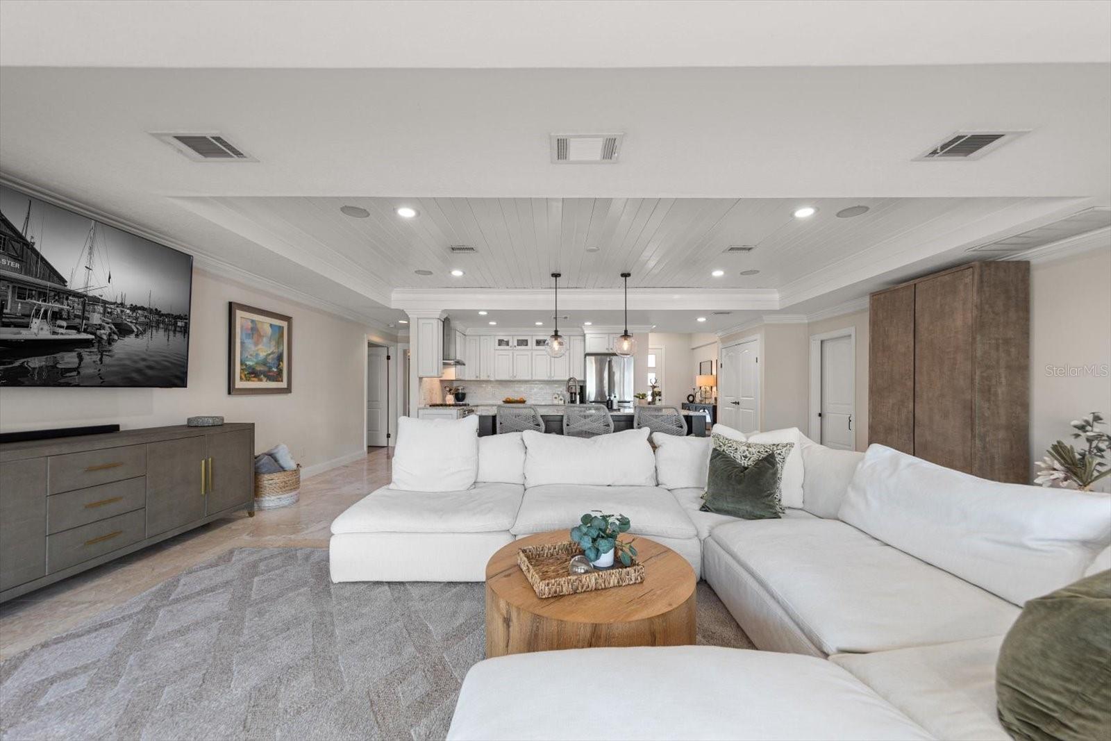 430 PALM IS SE — photo 18