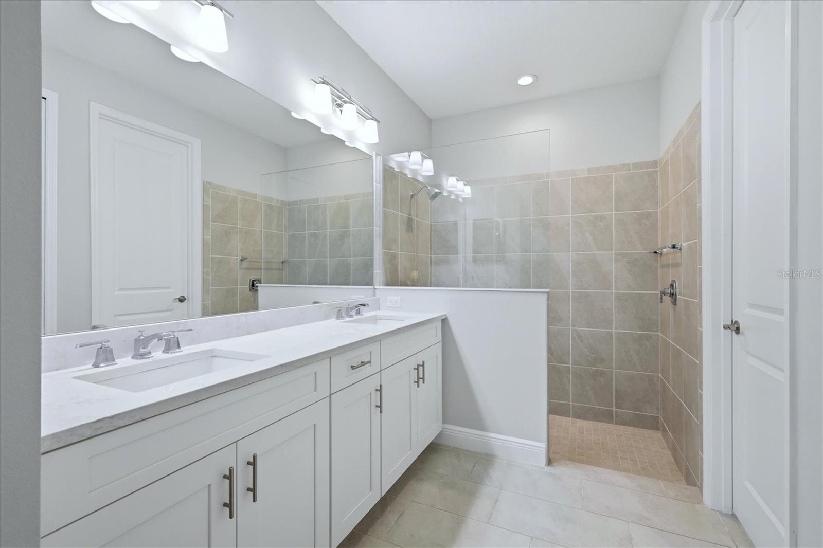 10117 SPRUCE RIVER WAY — photo 20