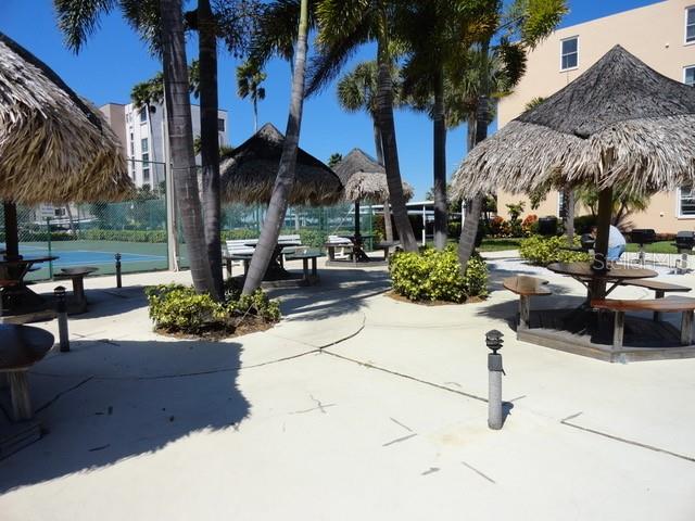 7425 BAY ISLAND DR S #103 — photo 26