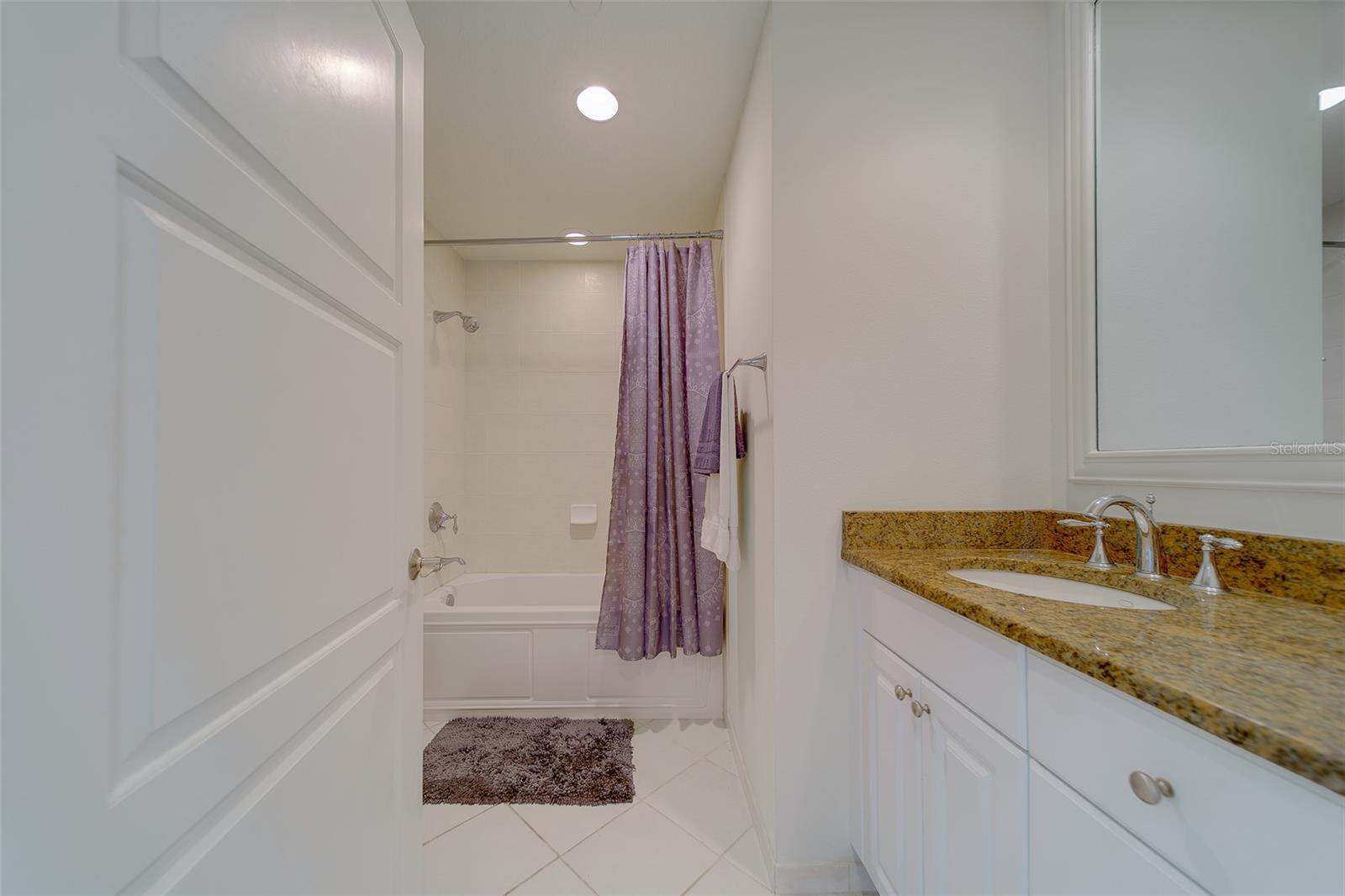 11 BAYMONT ST #1109 — photo 27