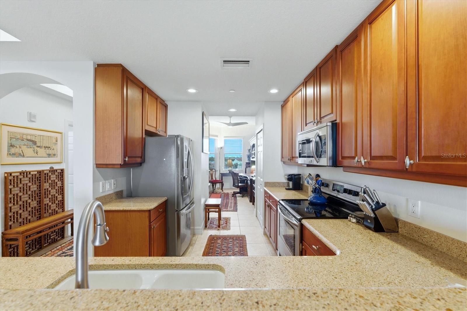 5531 CANNES CIR #603 — photo 18