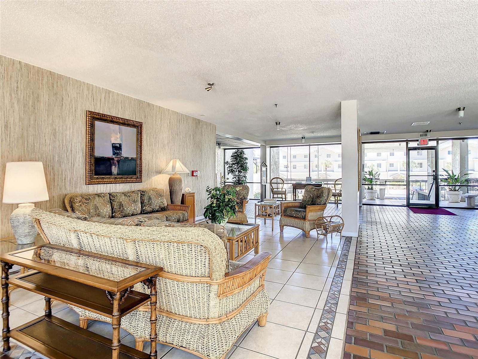 15462 GULF BLVD #501 — photo 29