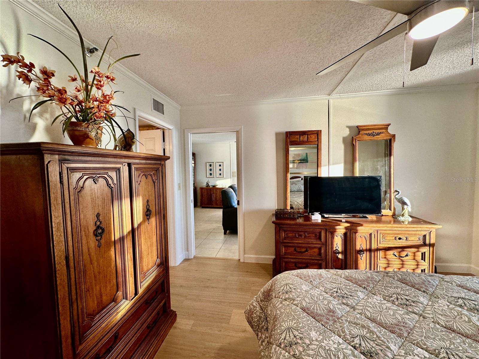 15462 GULF BLVD #501 — photo 18