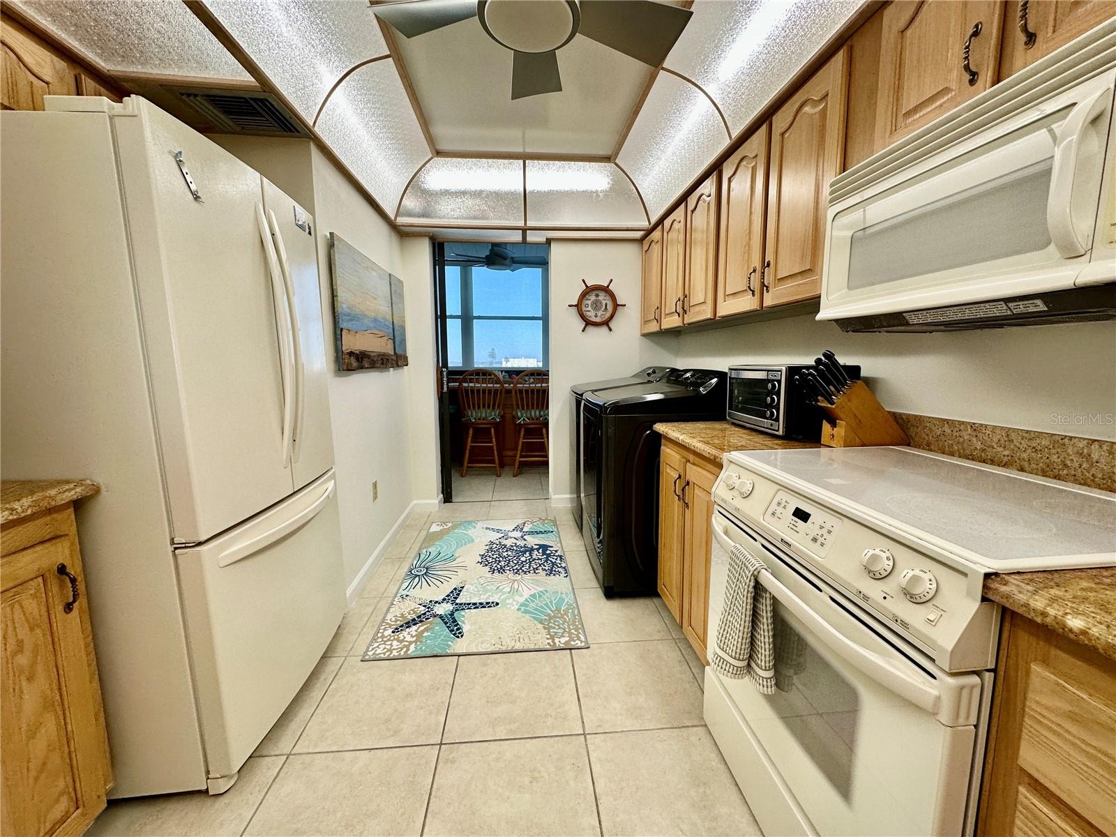 15462 GULF BLVD #501 — photo 54