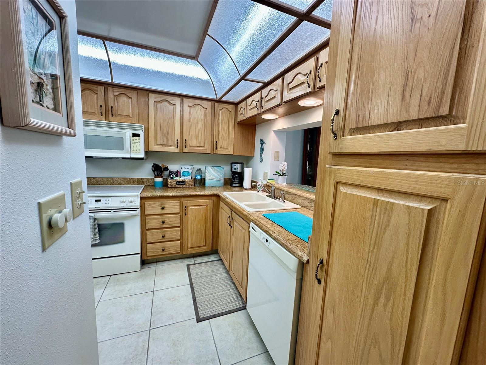 15462 GULF BLVD #501 — photo 51