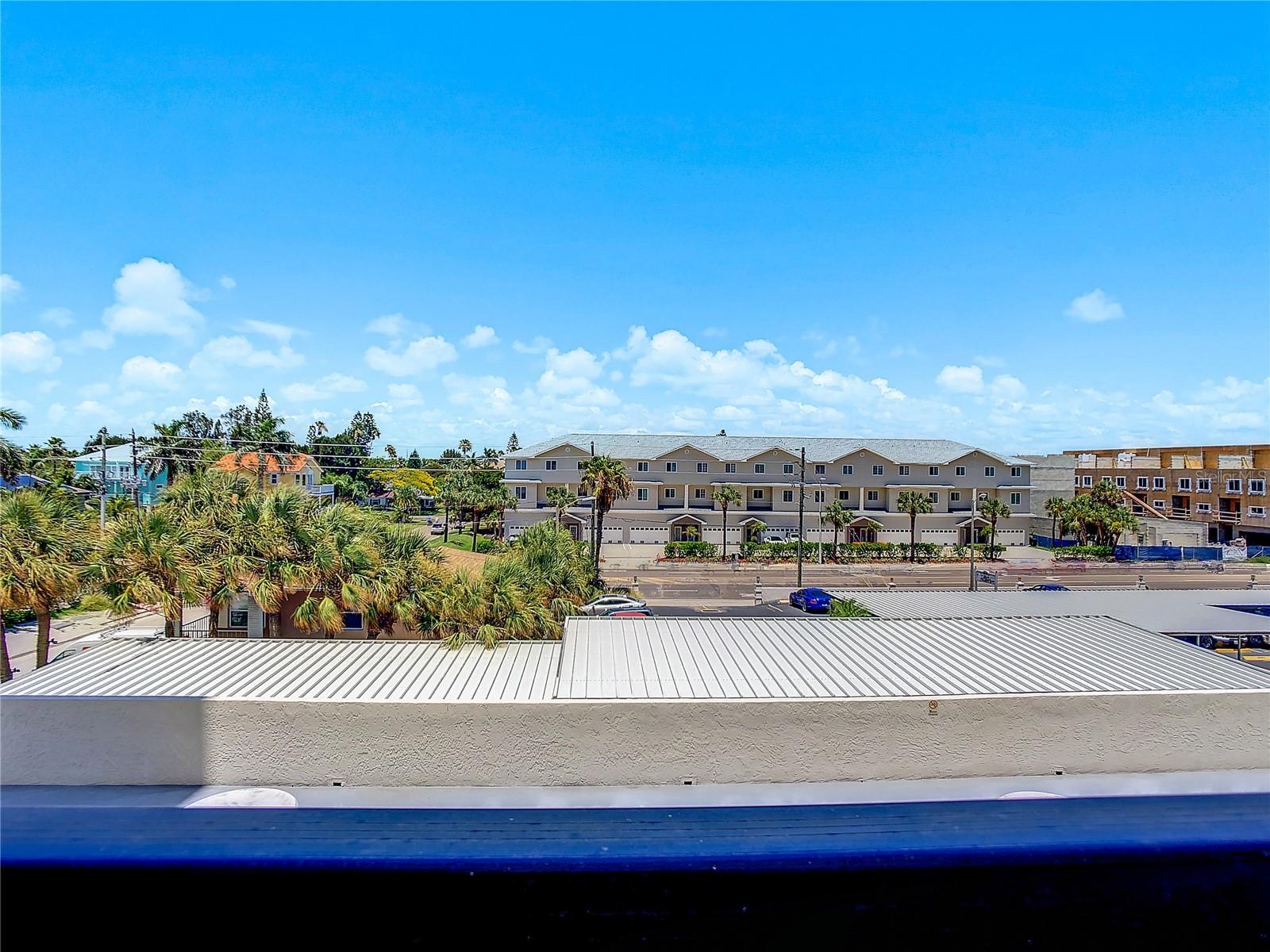 15462 GULF BLVD #501 — photo 39