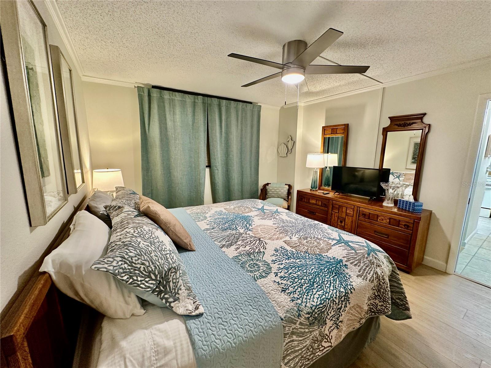 15462 GULF BLVD #501 — photo 76