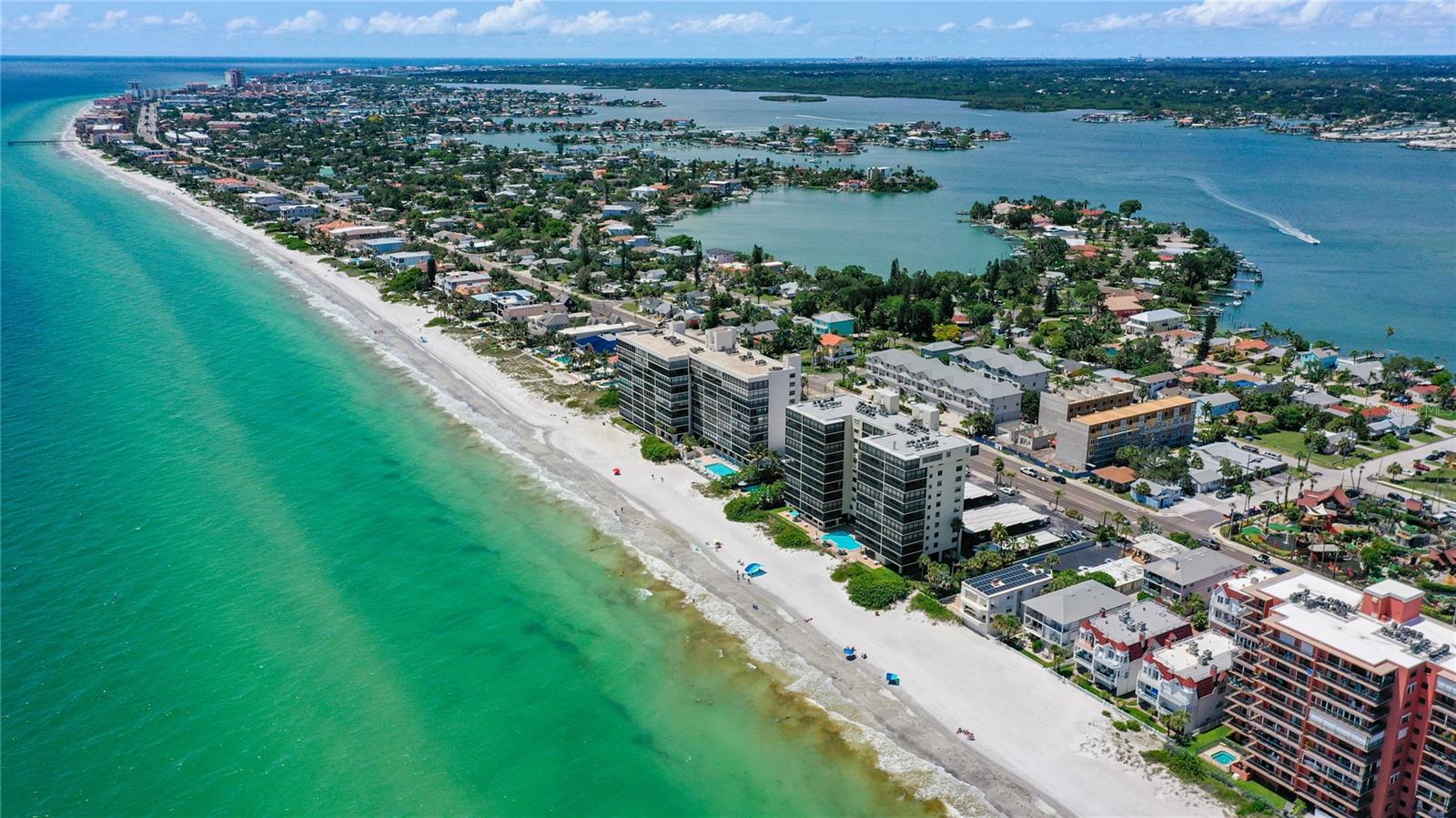 15462 GULF BLVD #501 — photo 44