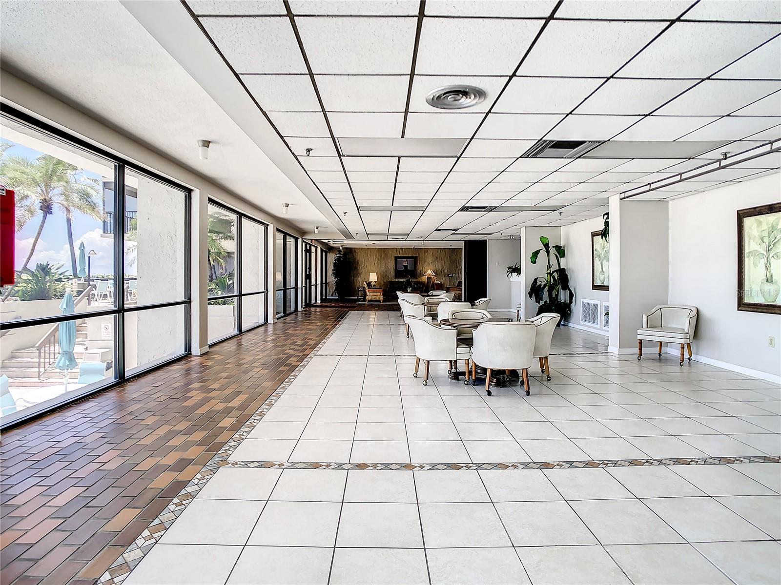 15462 GULF BLVD #501 — photo 33