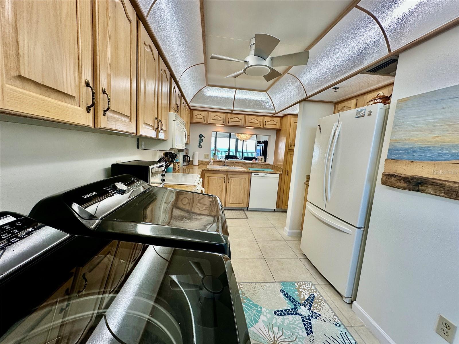 15462 GULF BLVD #501 — photo 64