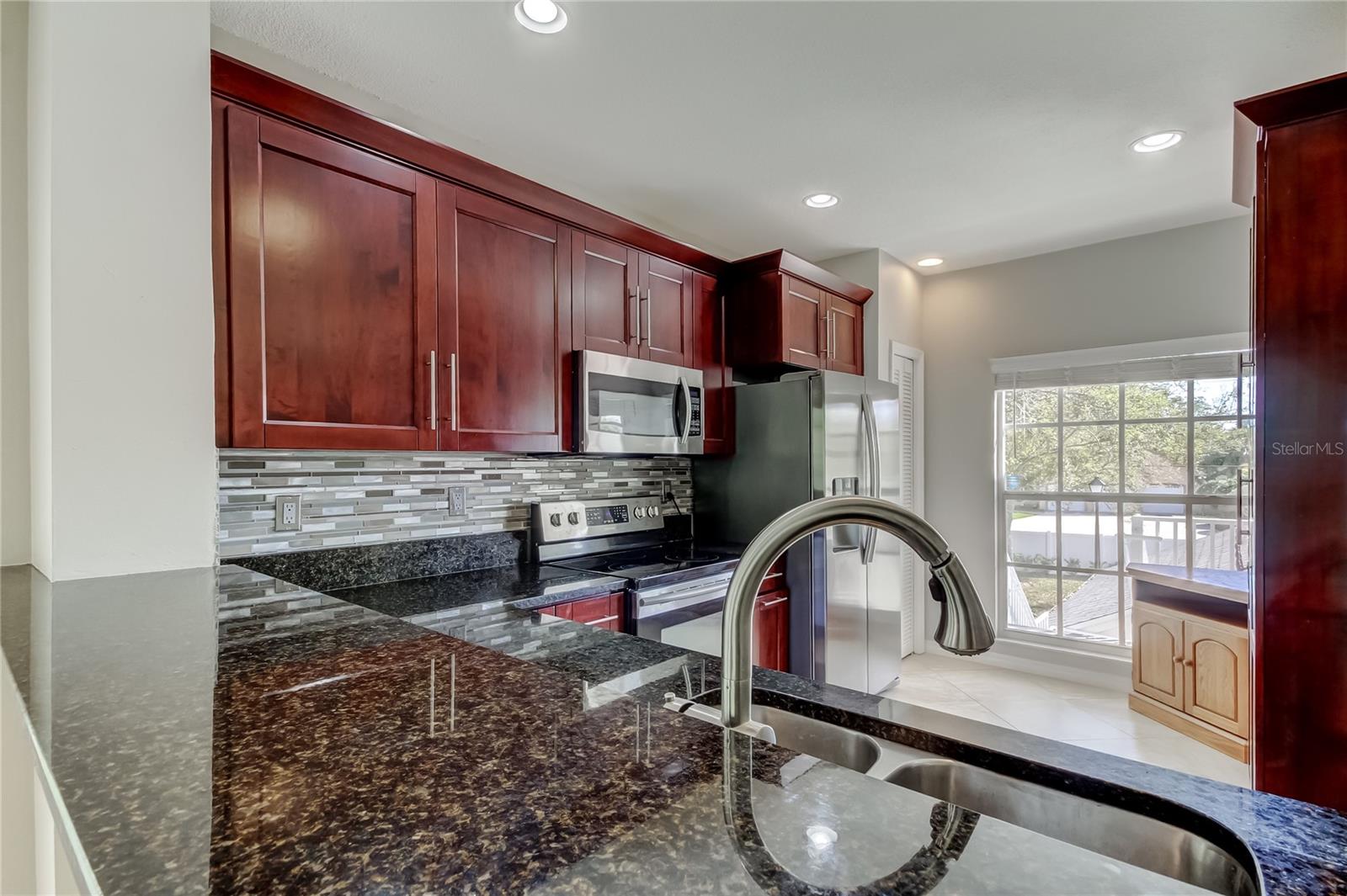 11303 SHIPWATCH LN #1865 — photo 36