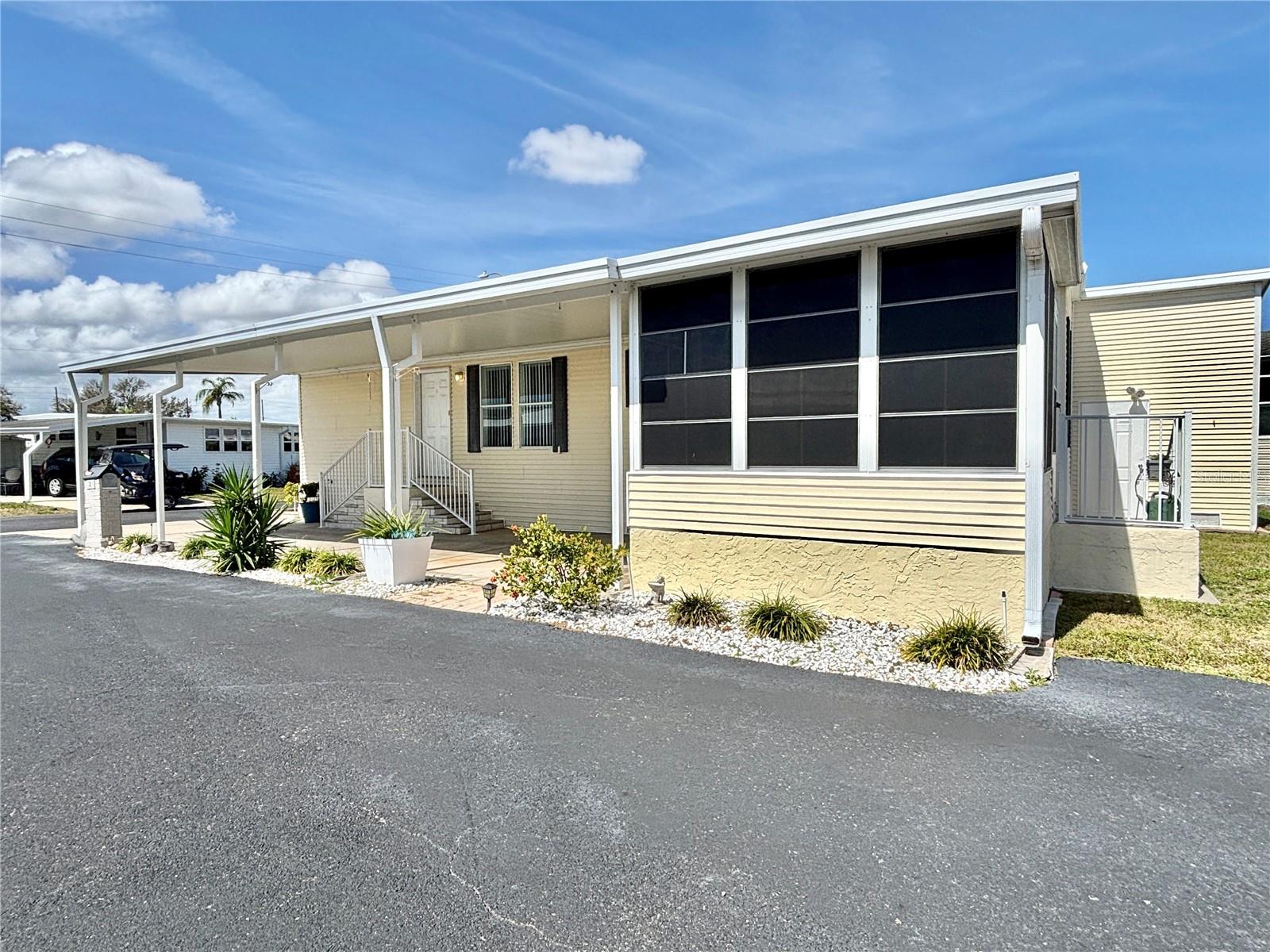 136 AMERICANA CT NE #230 — photo 4