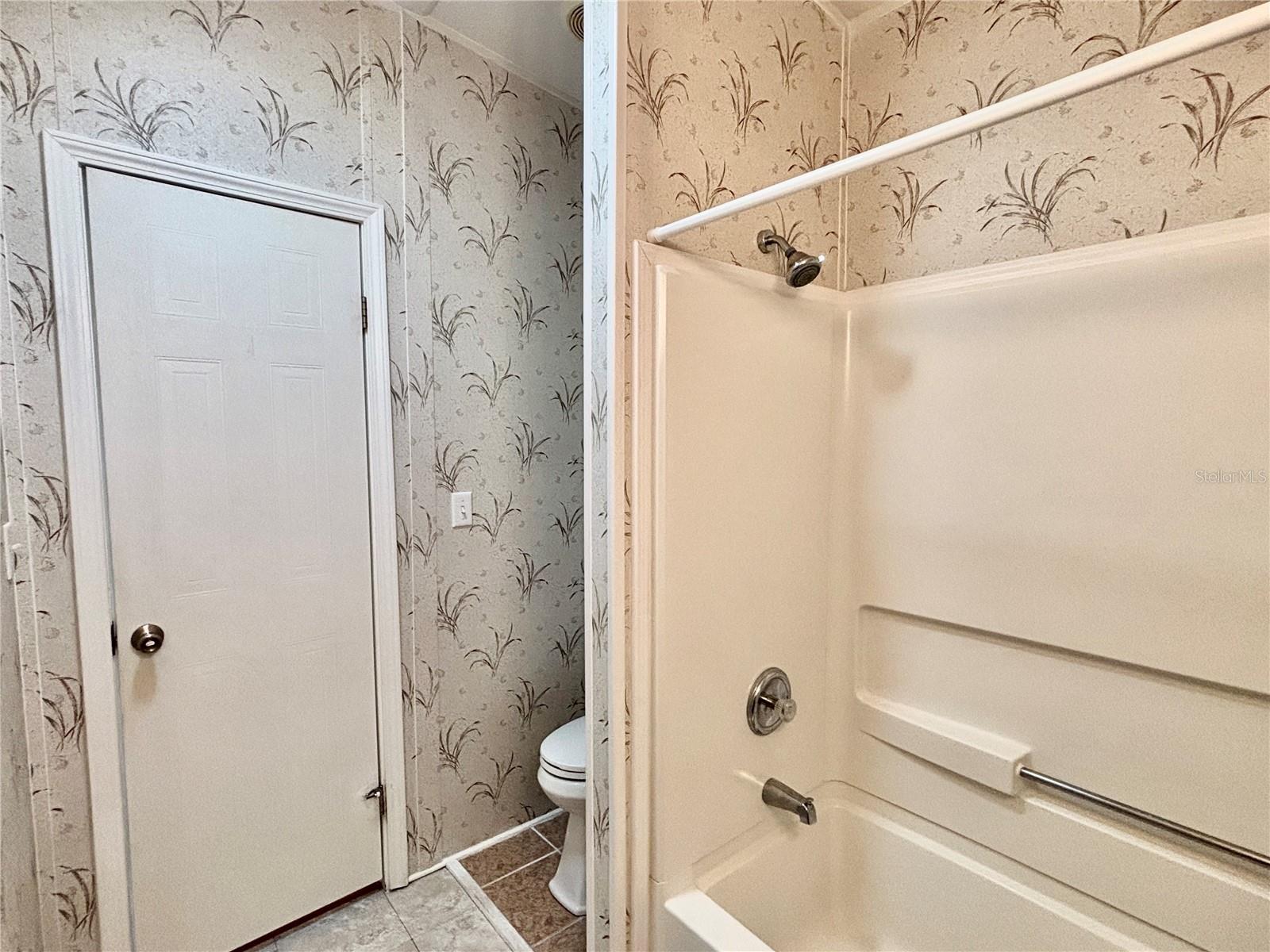 136 AMERICANA CT NE #230 — photo 27