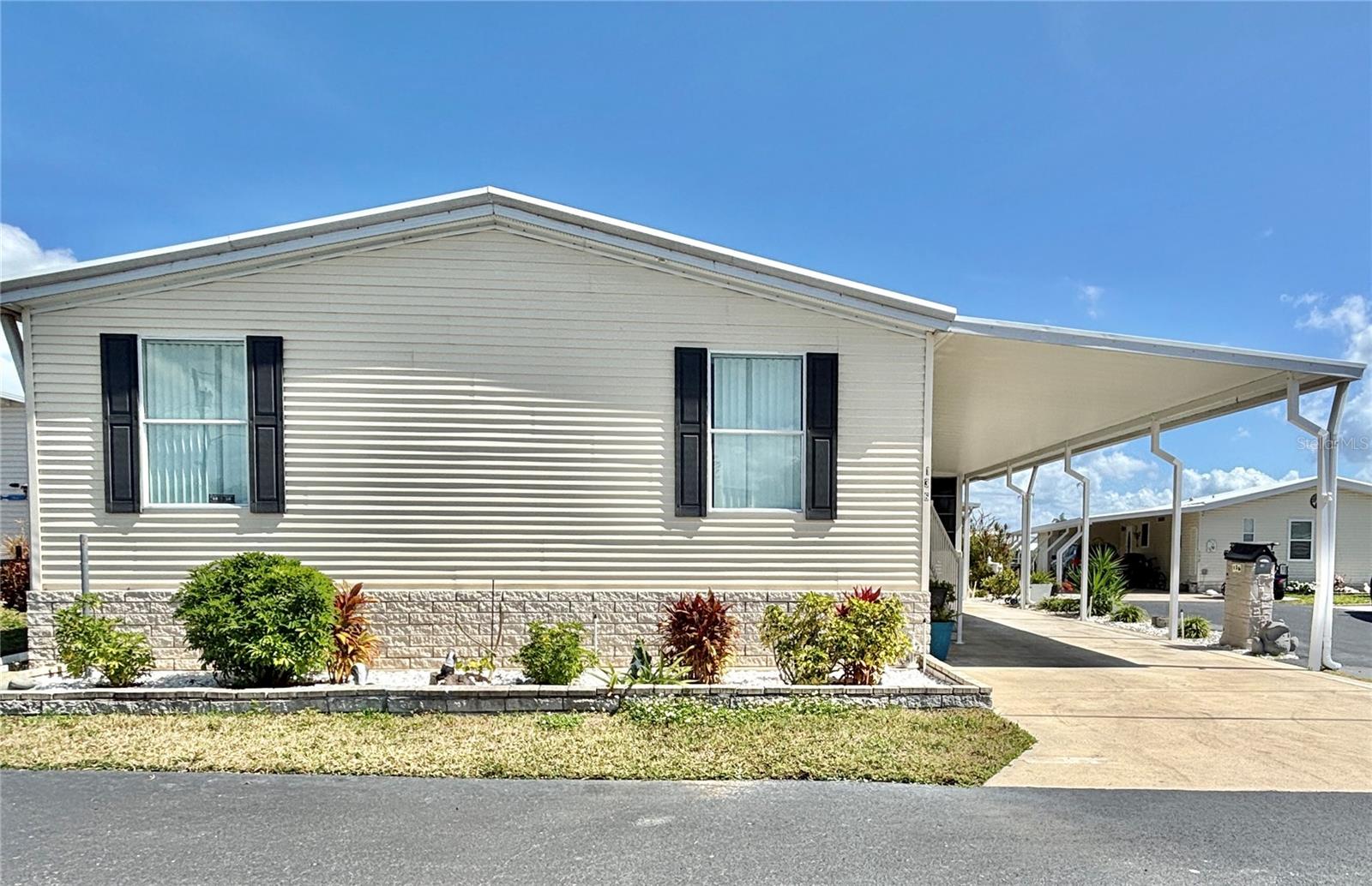 136 AMERICANA CT NE #230 — photo 2