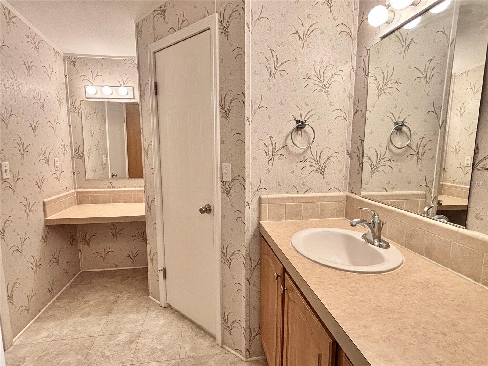 136 AMERICANA CT NE #230 — photo 21